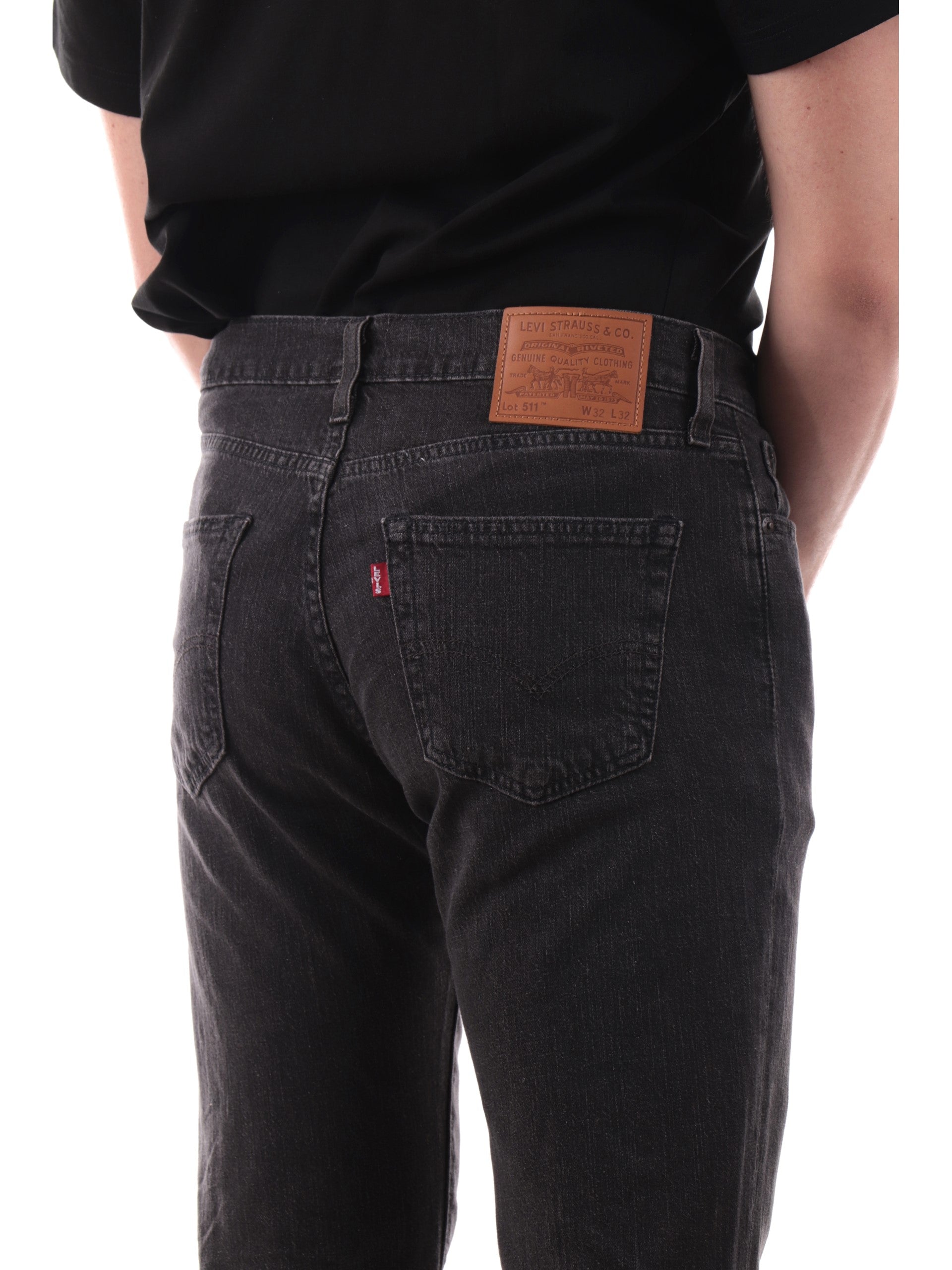 0762323ae055fb62101a69624b68b3b1d1f1e3f5