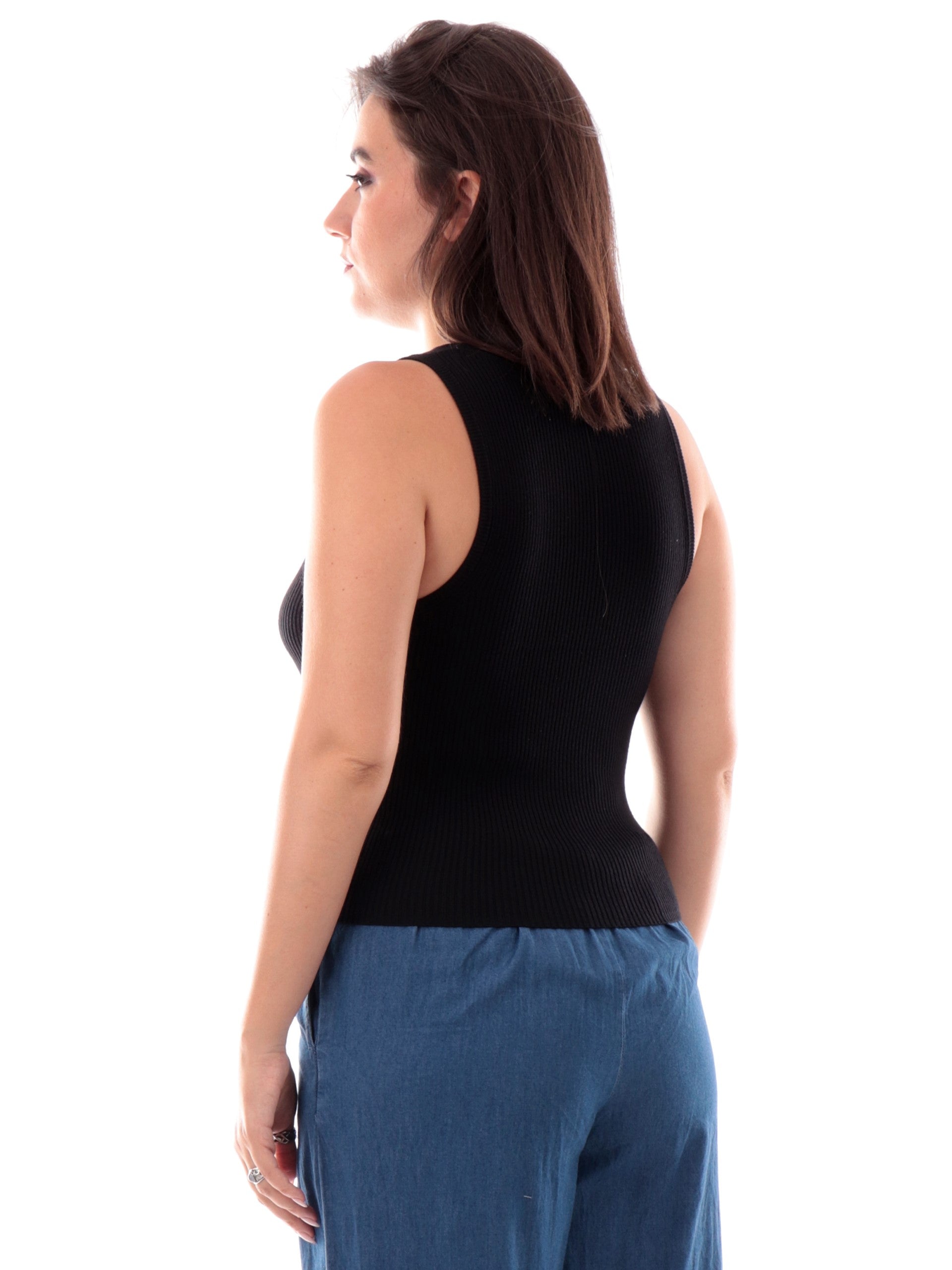 fc0e46d3817b34fec2494a64ebe9f62b3609233a