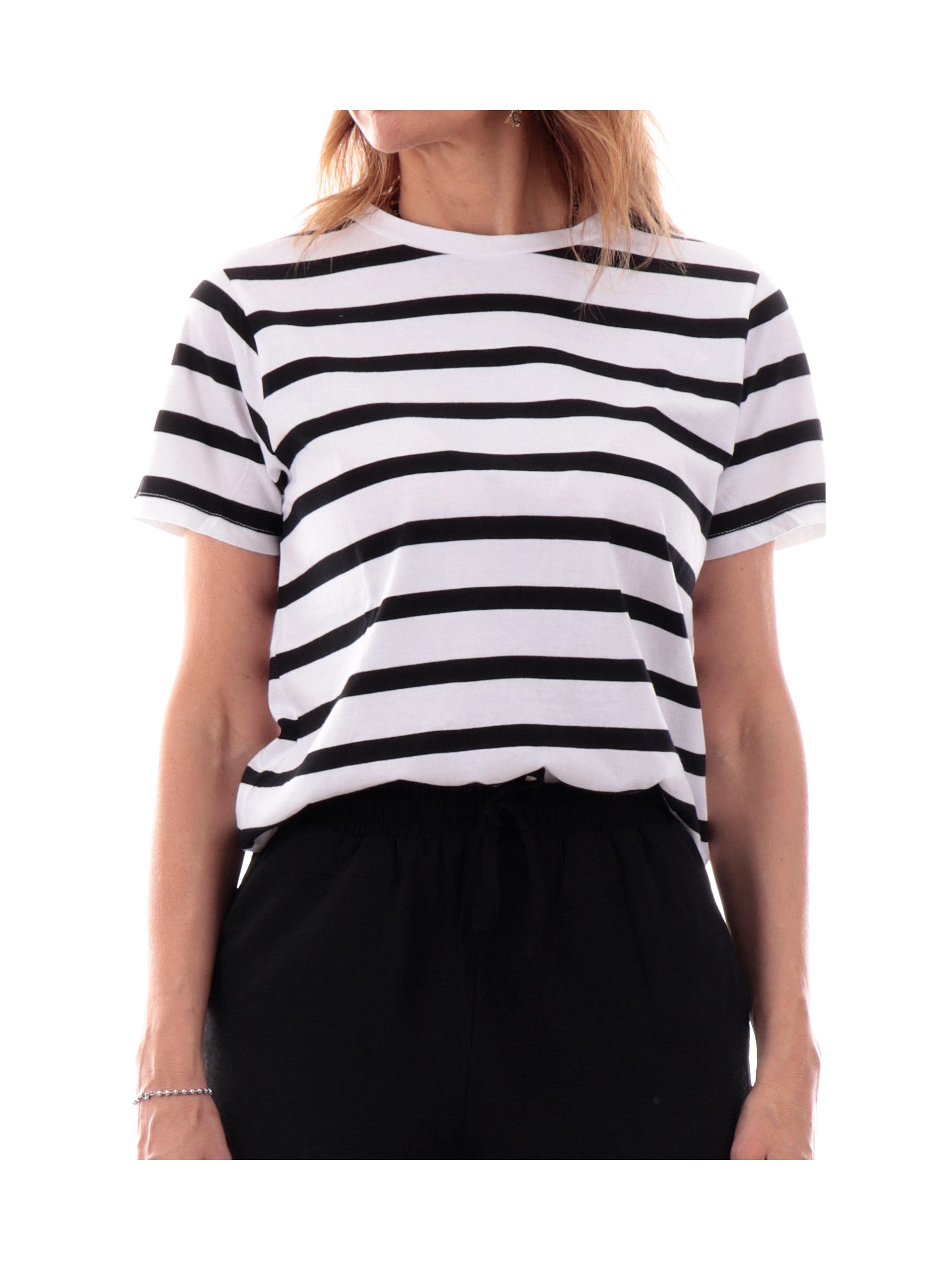 18fec82cb336b56e54b18c42d8b1f00e3ad249b5