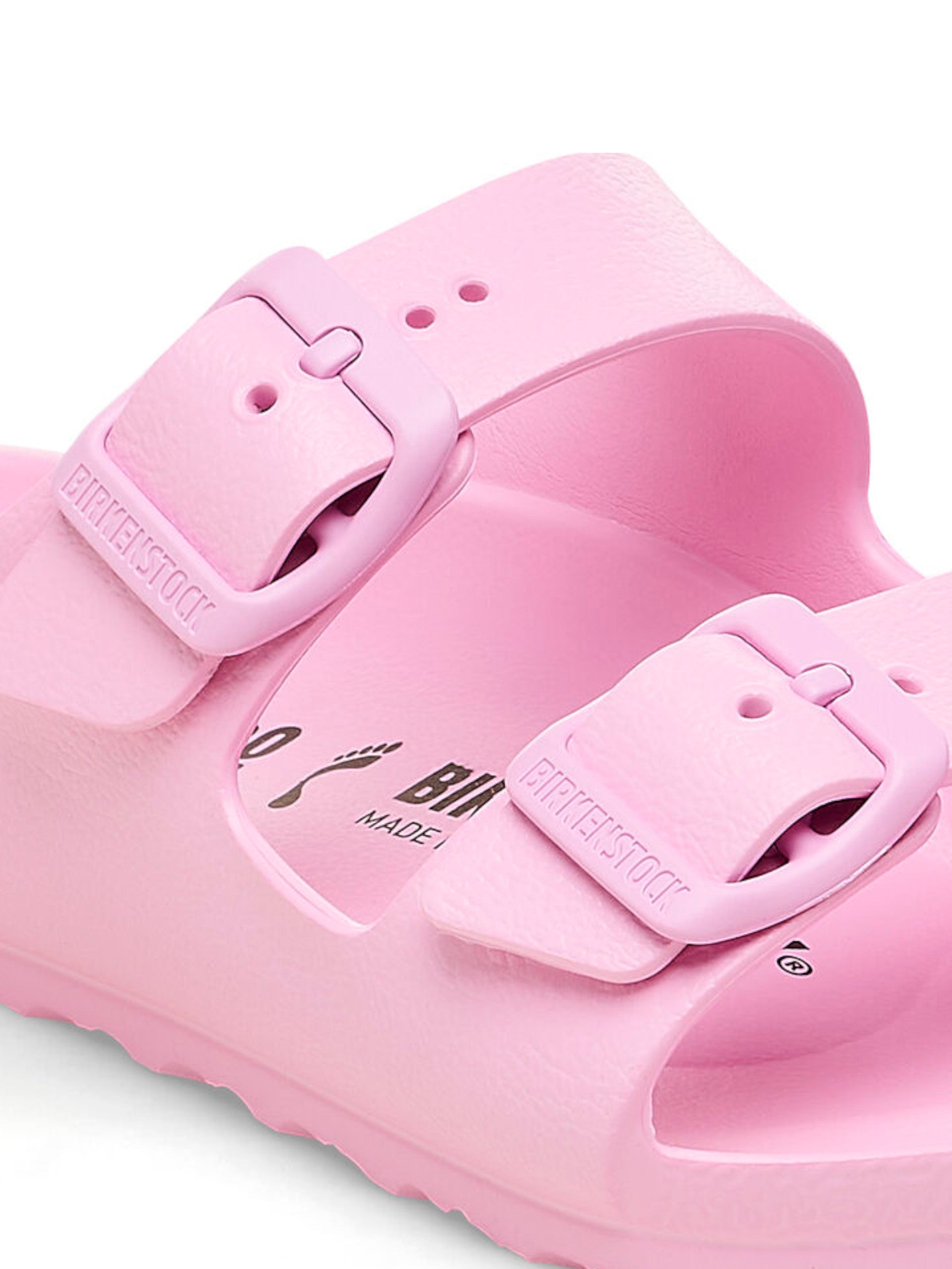 28354cd0cb25bca84e296d4c5935076f5f7d6fff