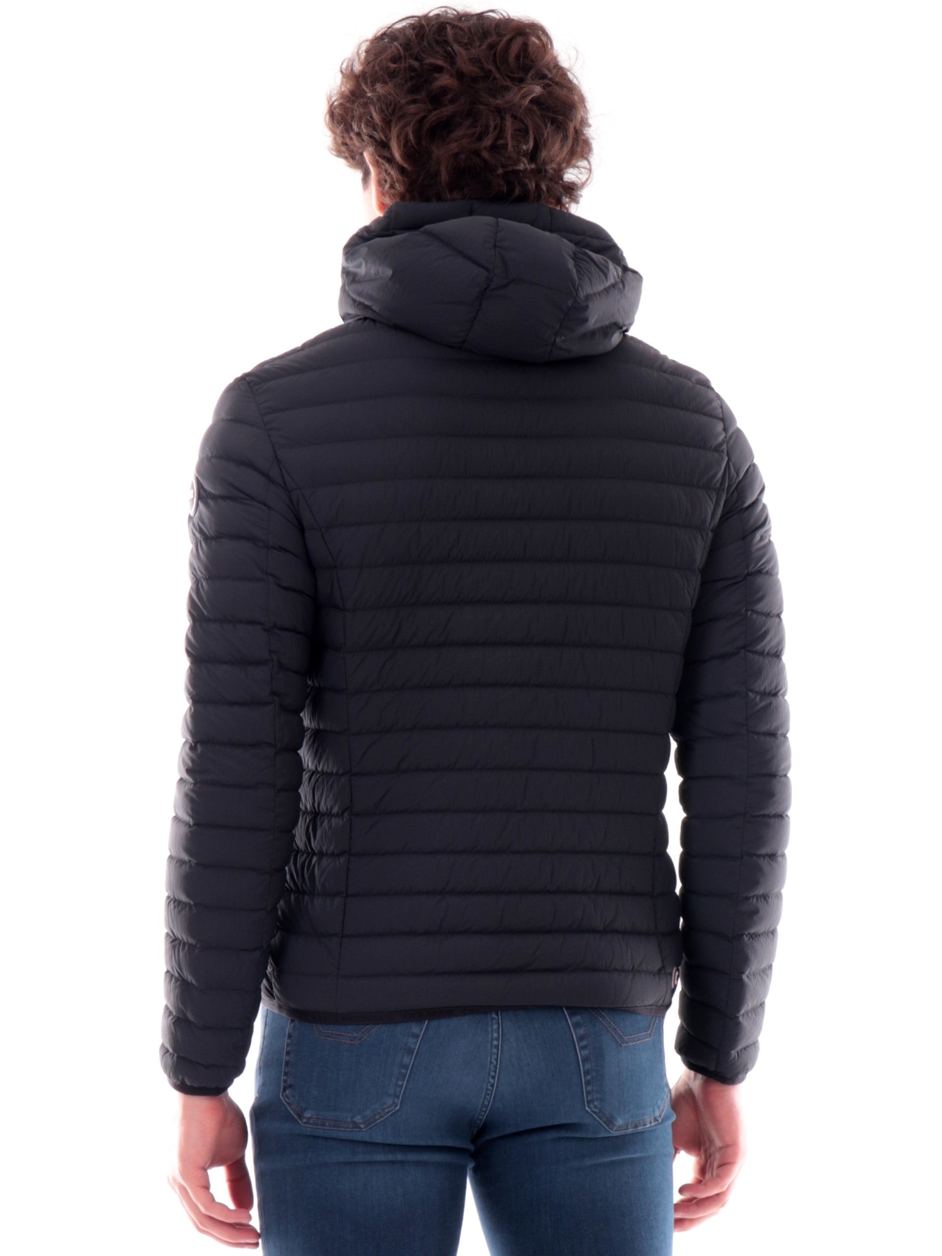 8a1556bf19926f599f733d03588e63976e6b3d91