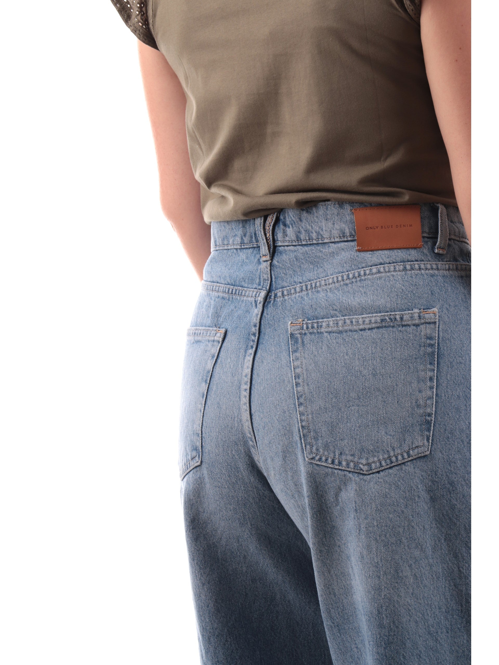 7bde54c5f05d3fc6c82a75eb73fff2eacaf12c79