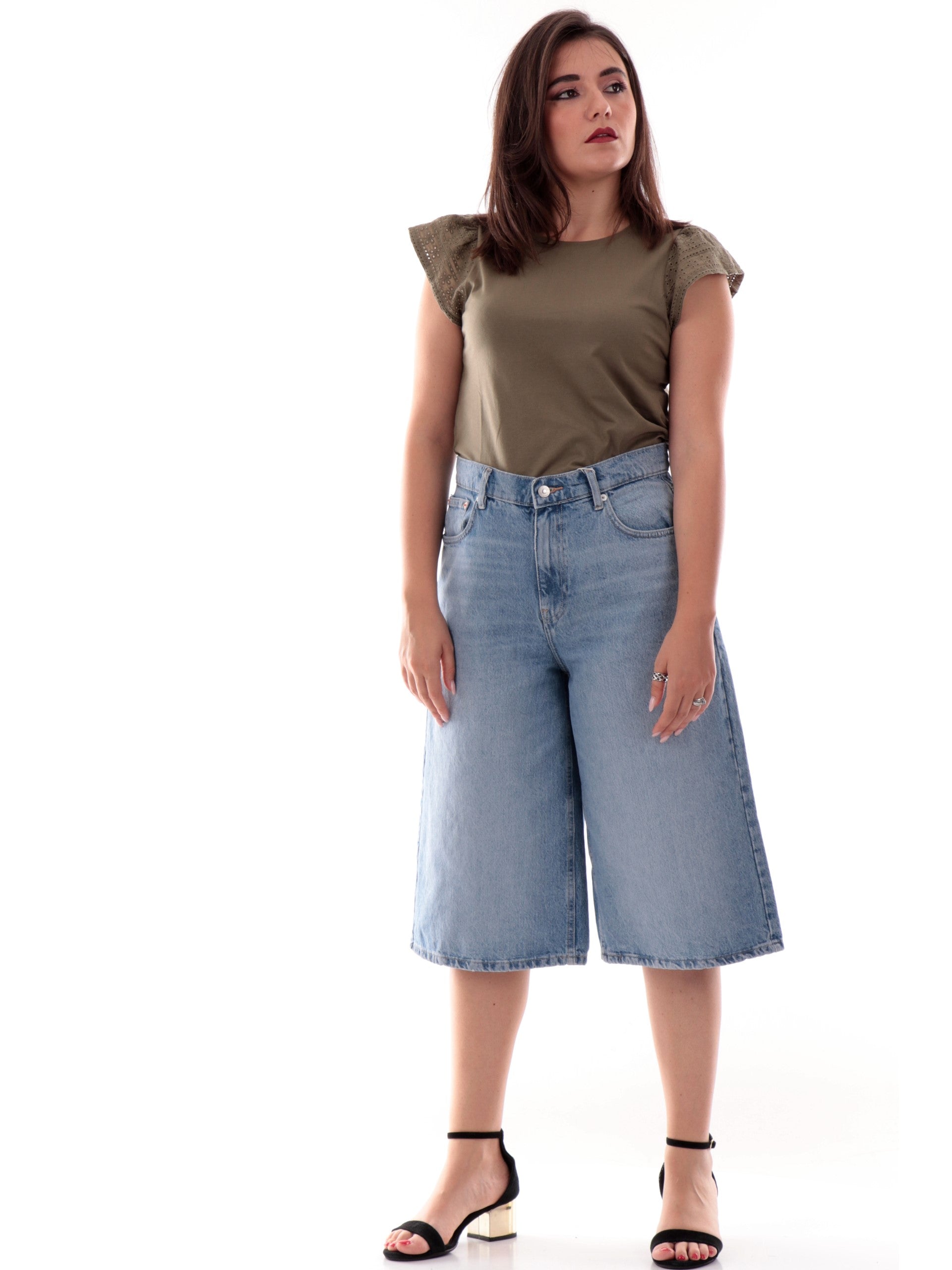 95609b84af543084e3c8fe9250a1751cf334fe46