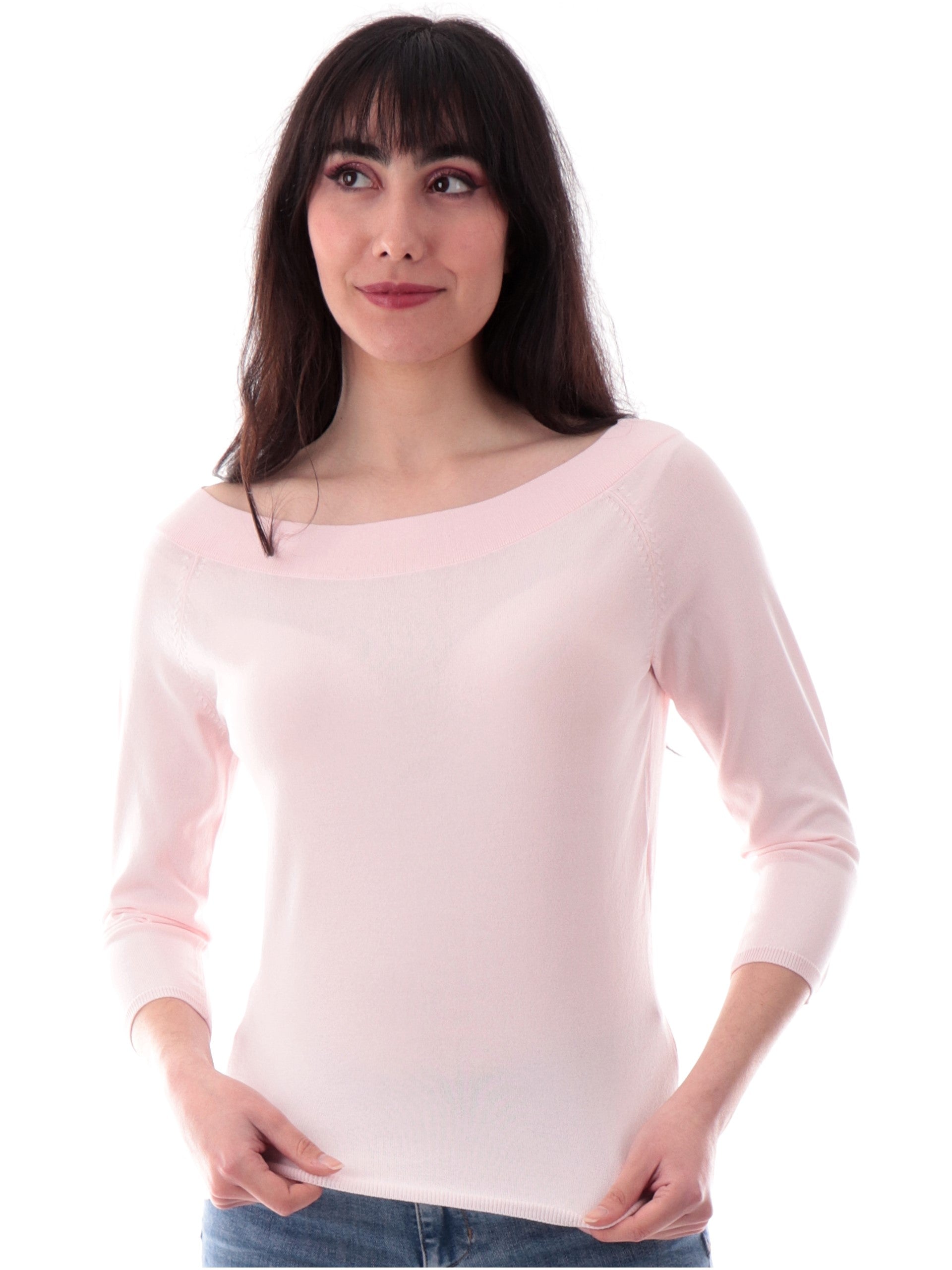 01b3b6cefb8158157cb162fca21e6b3fbdbfdf37