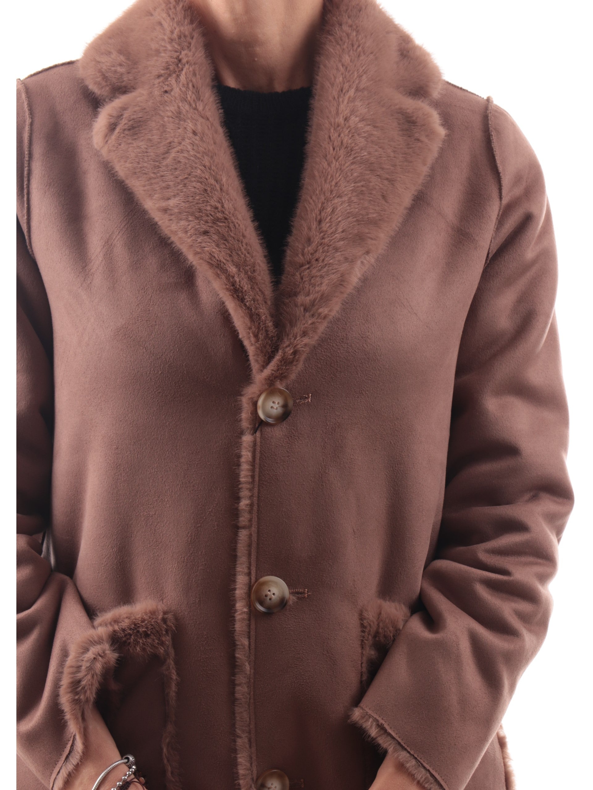 d2b2e5ead8f9ddbd03113d9ac2bdd7a324aa4c1e