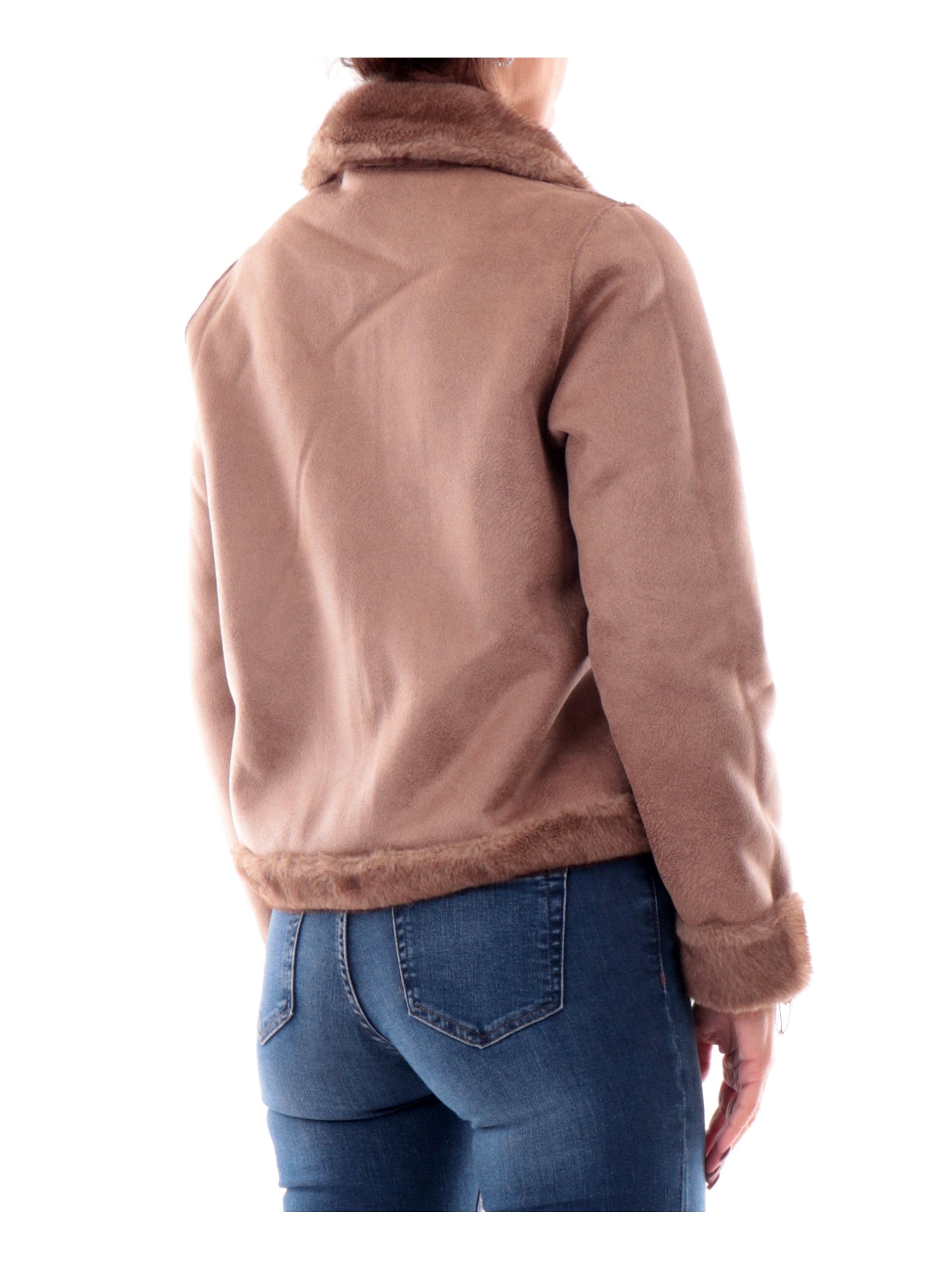 b7a1498f67c2322d6c2e50197ad90706a39683a1