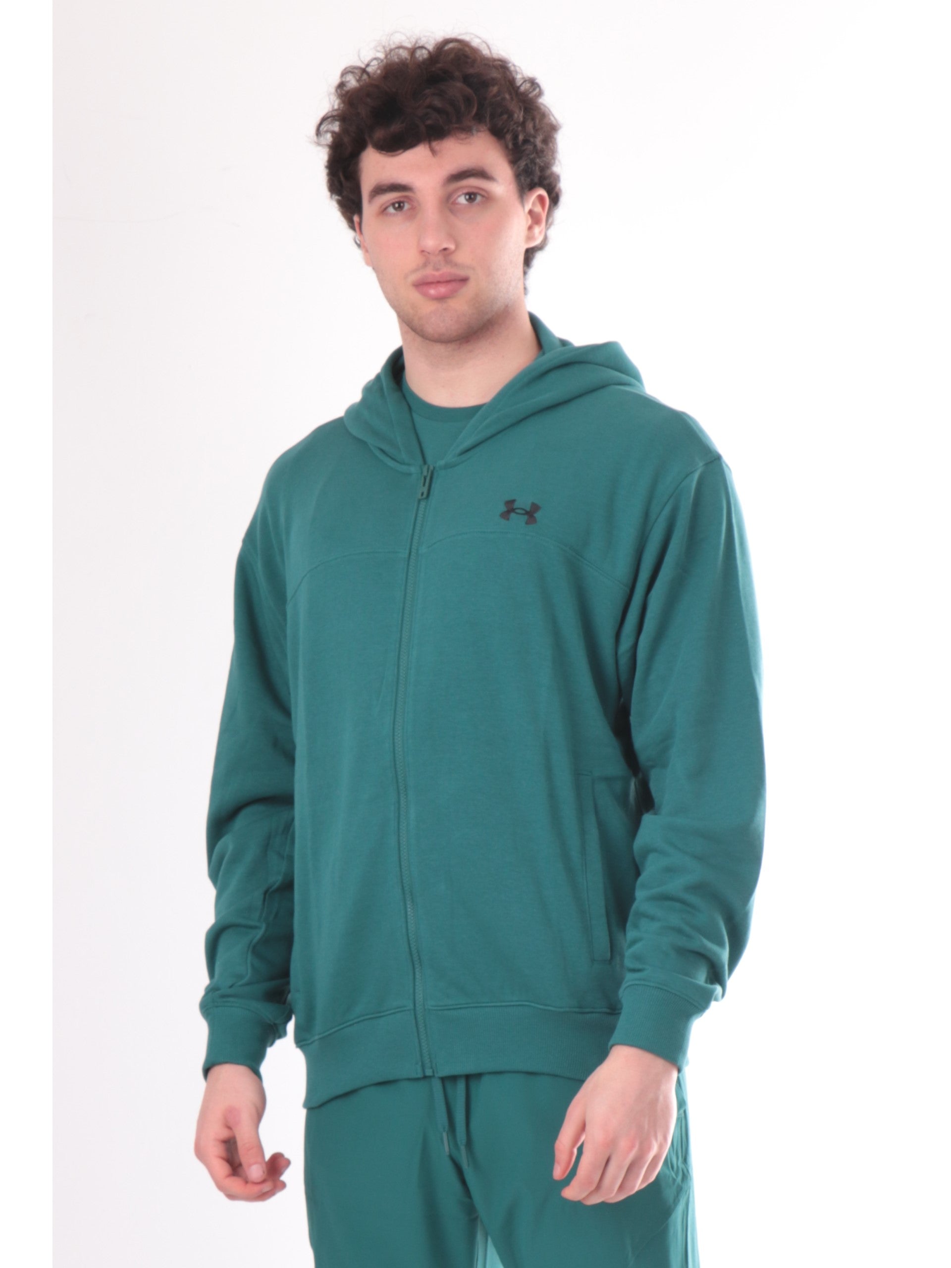 fc1d8c24d3c3d8765f00e17252a3447369aee417