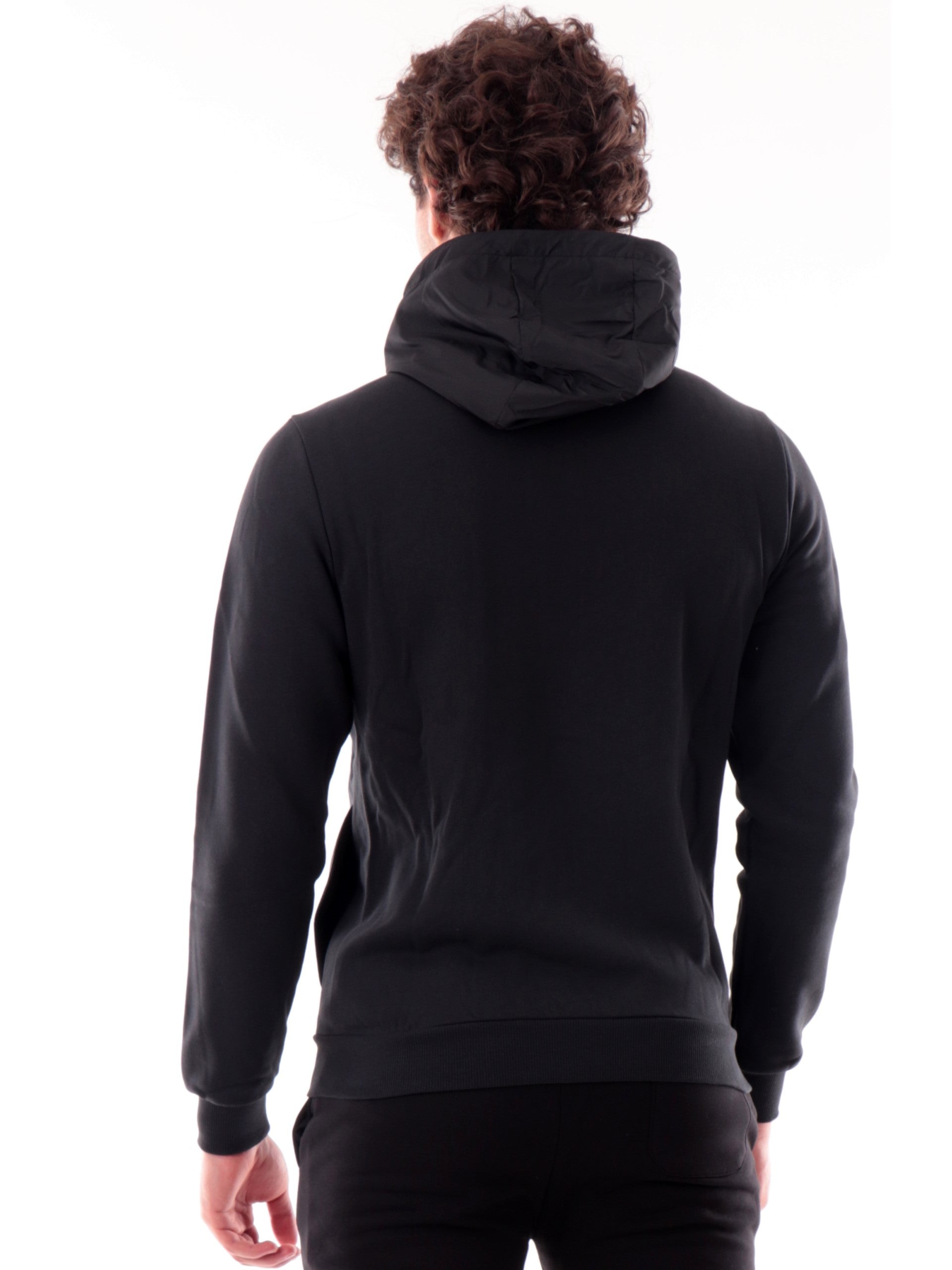 5bd63c21d009495a99a12b6eac5f9fcee8f2399e