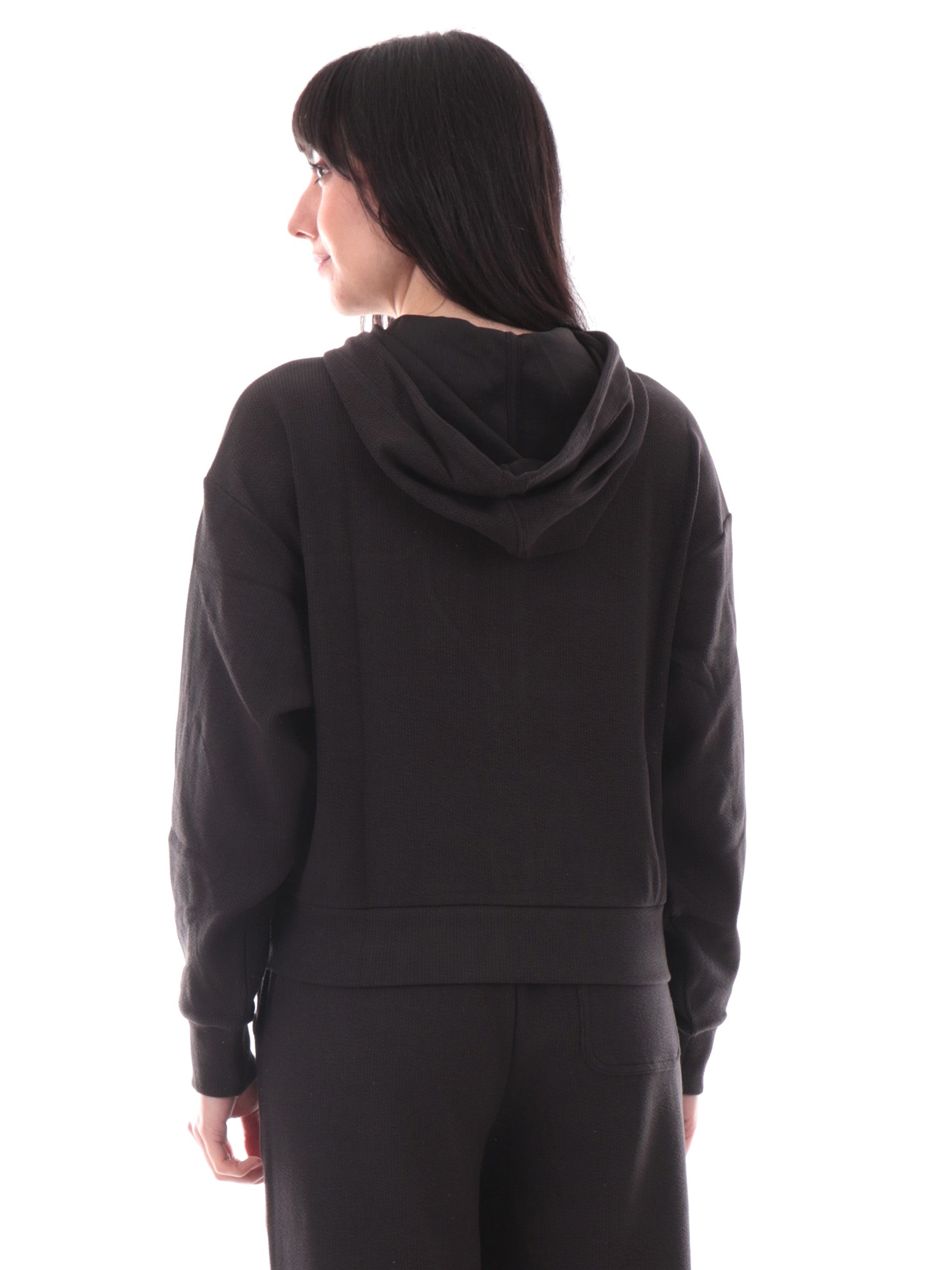 00c8fd8ea349d9355b5043c83e5c38120b6dc767