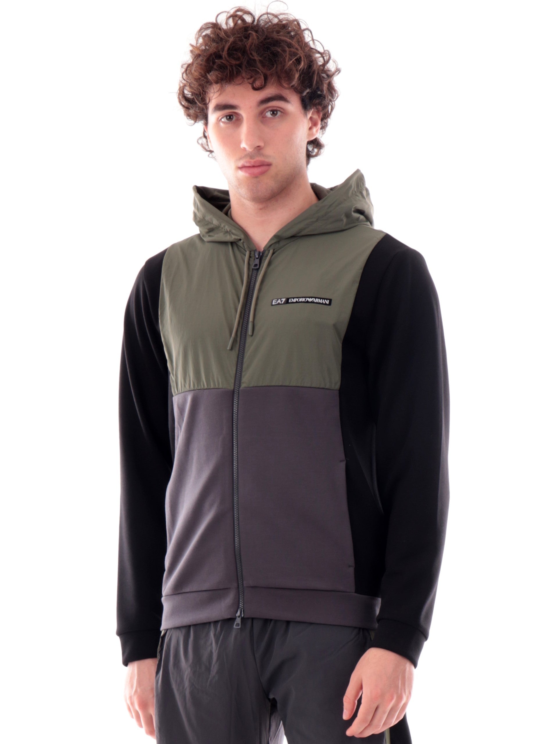 a12273a38f78dba2a9a10e80e438207c171a78f4