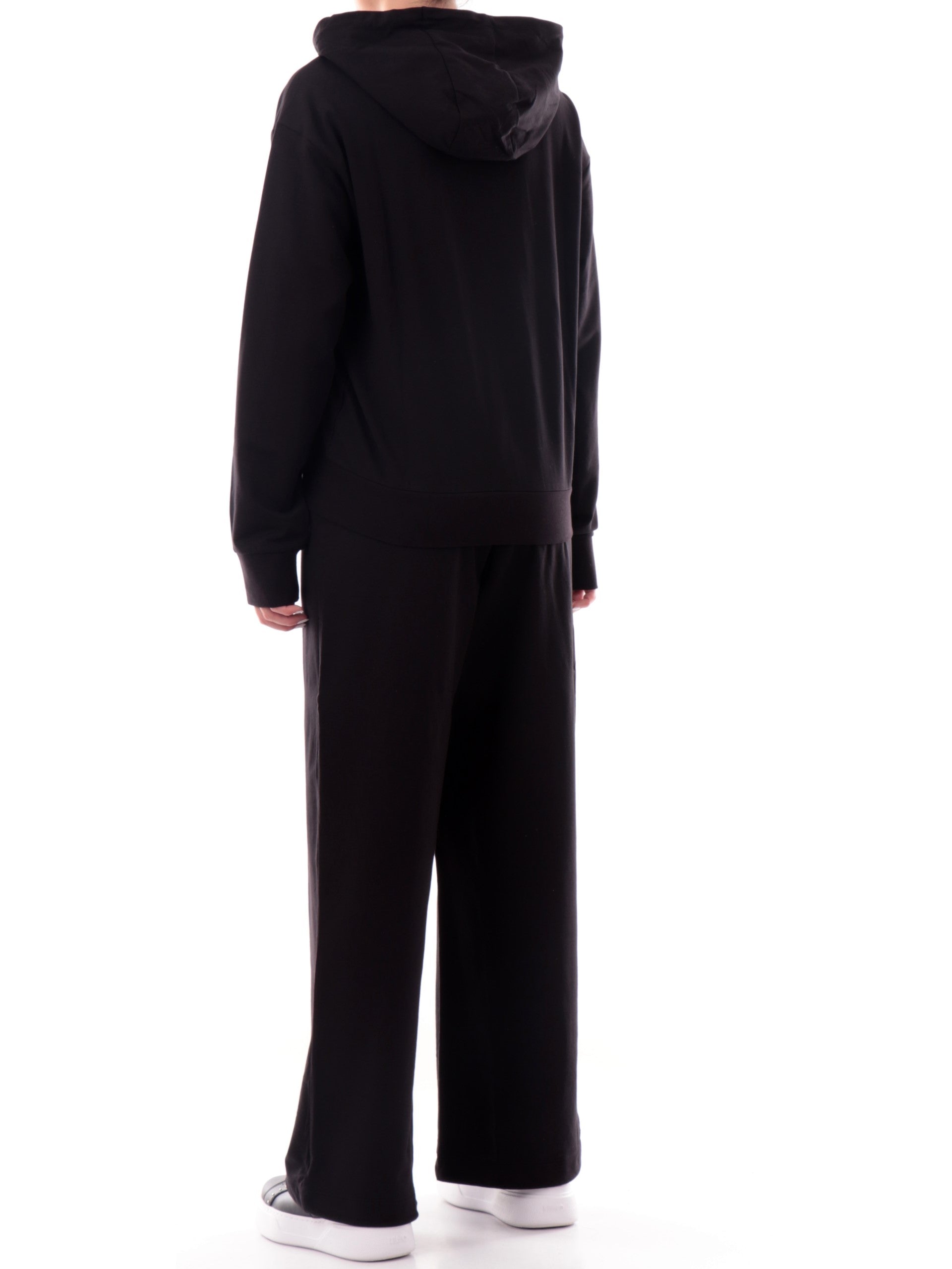 1f8a43fdd2ce28799125e724613c3d06d8fdeaaf