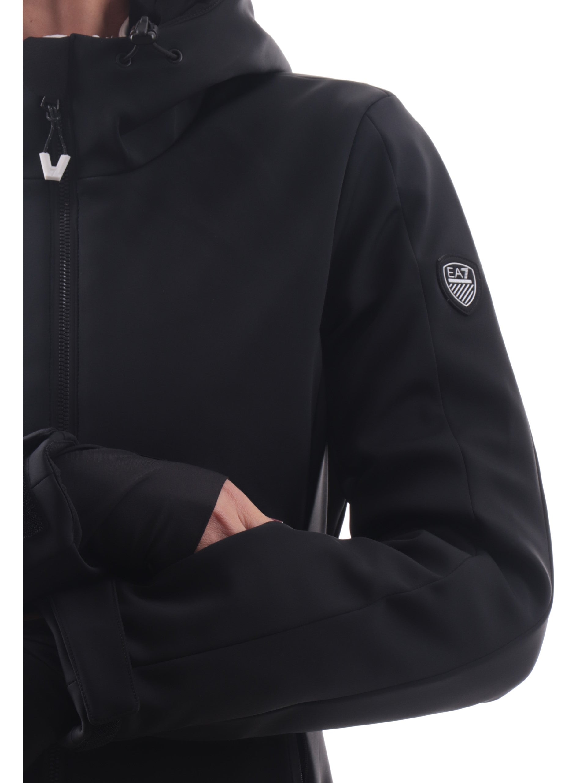 d9ec31c7768f6fd158fd5ebd9f8bbe124fbe3027