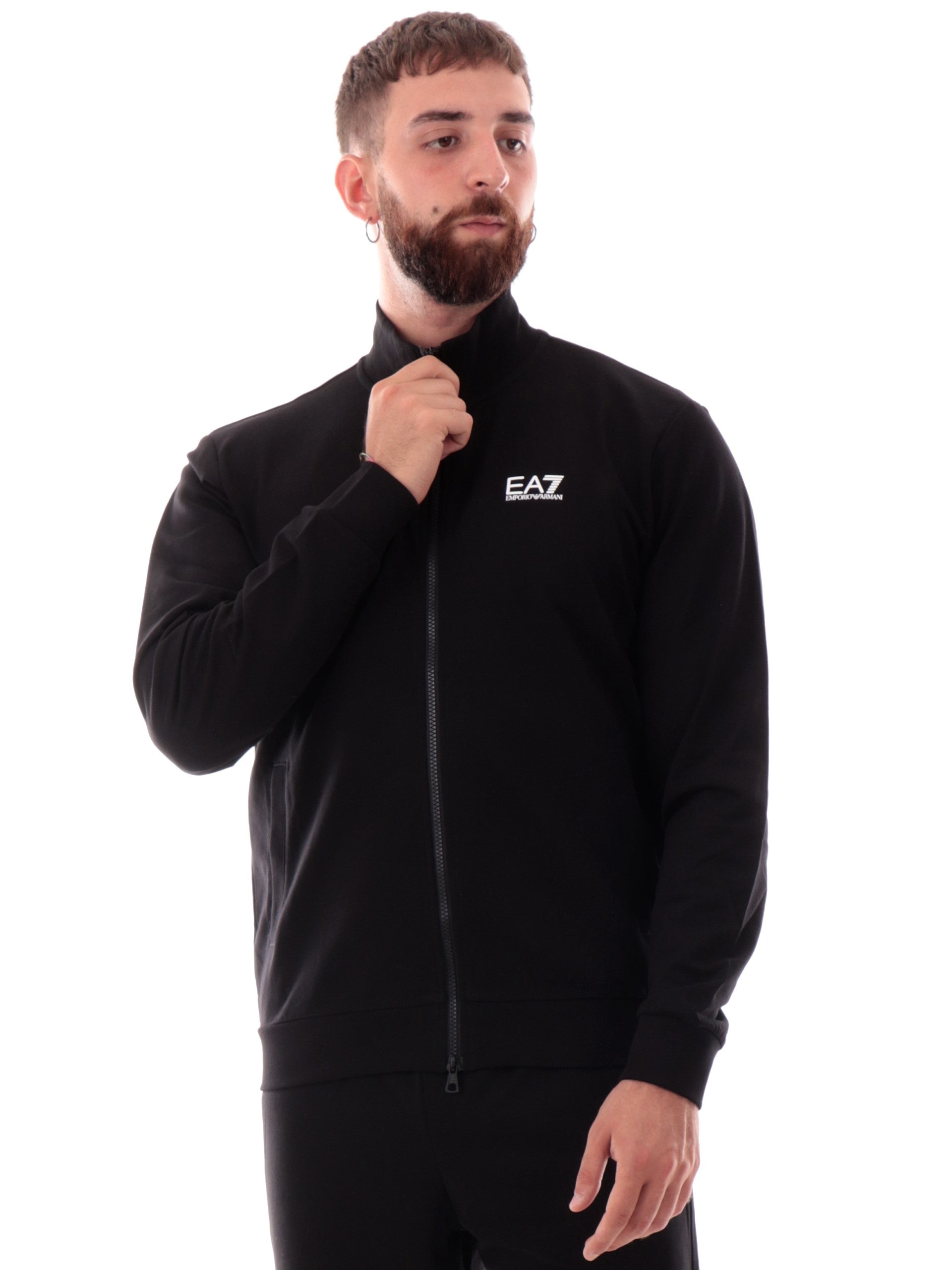 0281c8173183e6d3b1f8d8e8e07142c58dcc9381