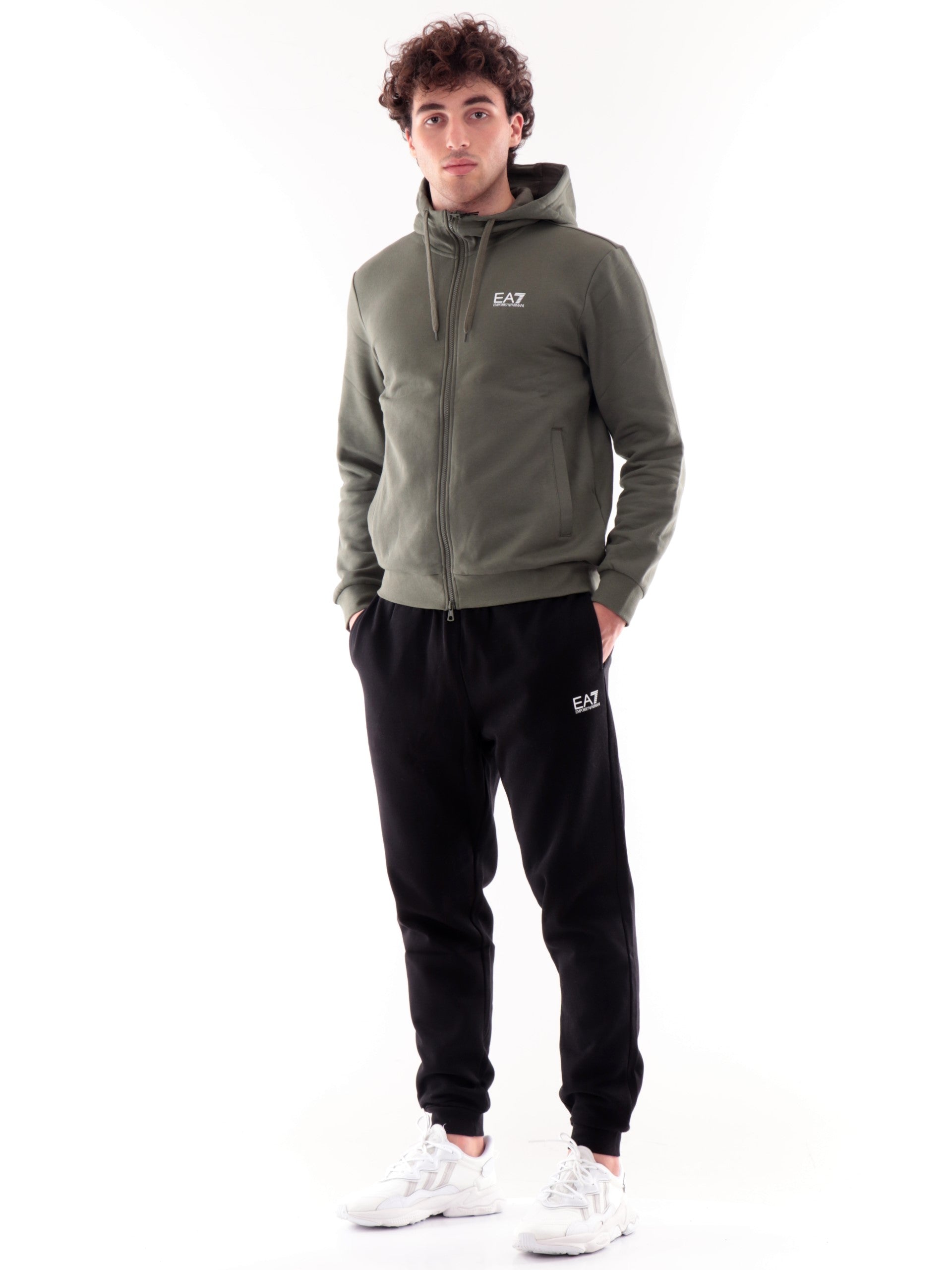 be072d9c3b53a92351c4dc599aa0cd7e13794376