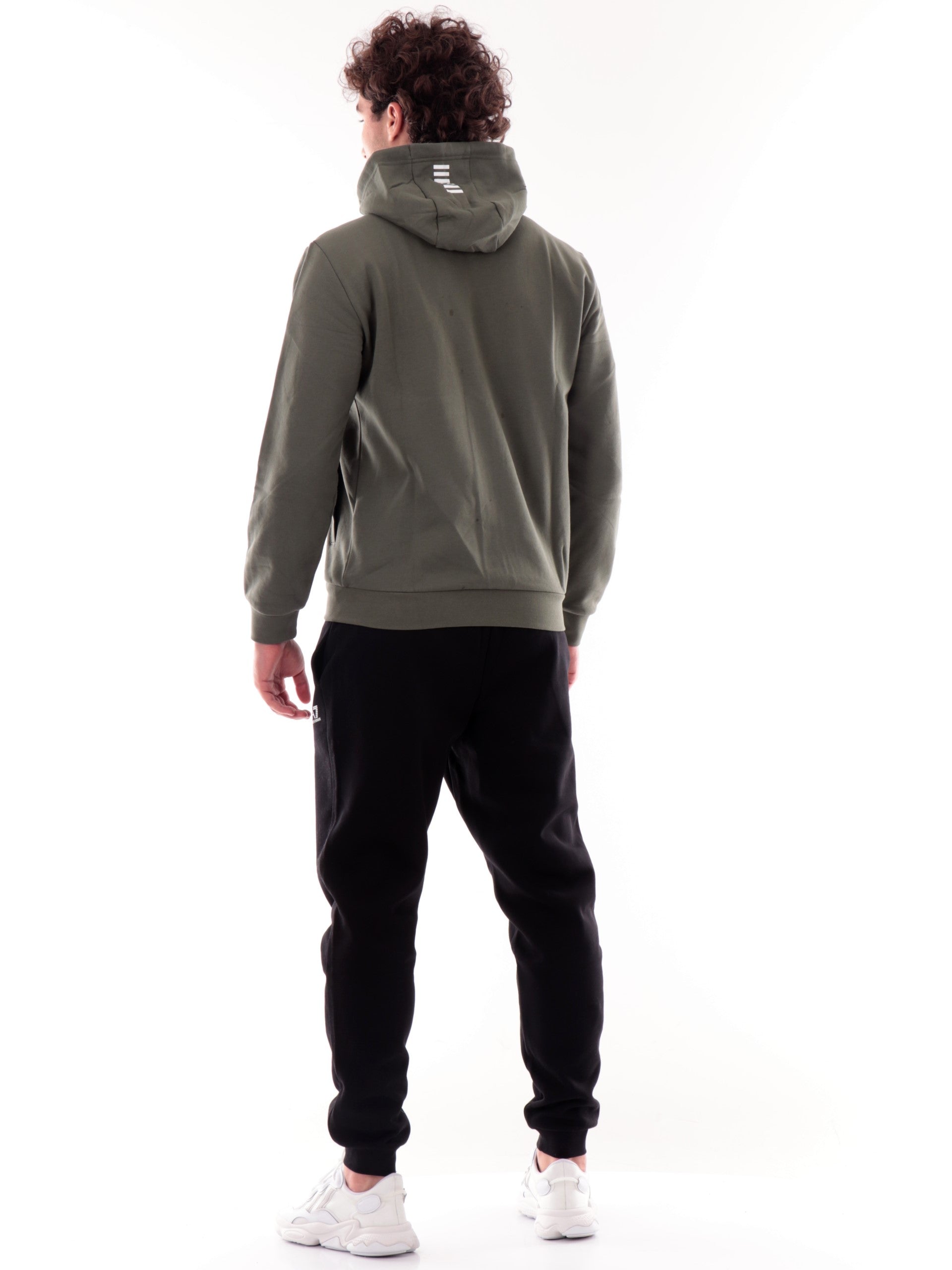 6ad11cb1838b442bb86bc0de55c4dbe1b694b292