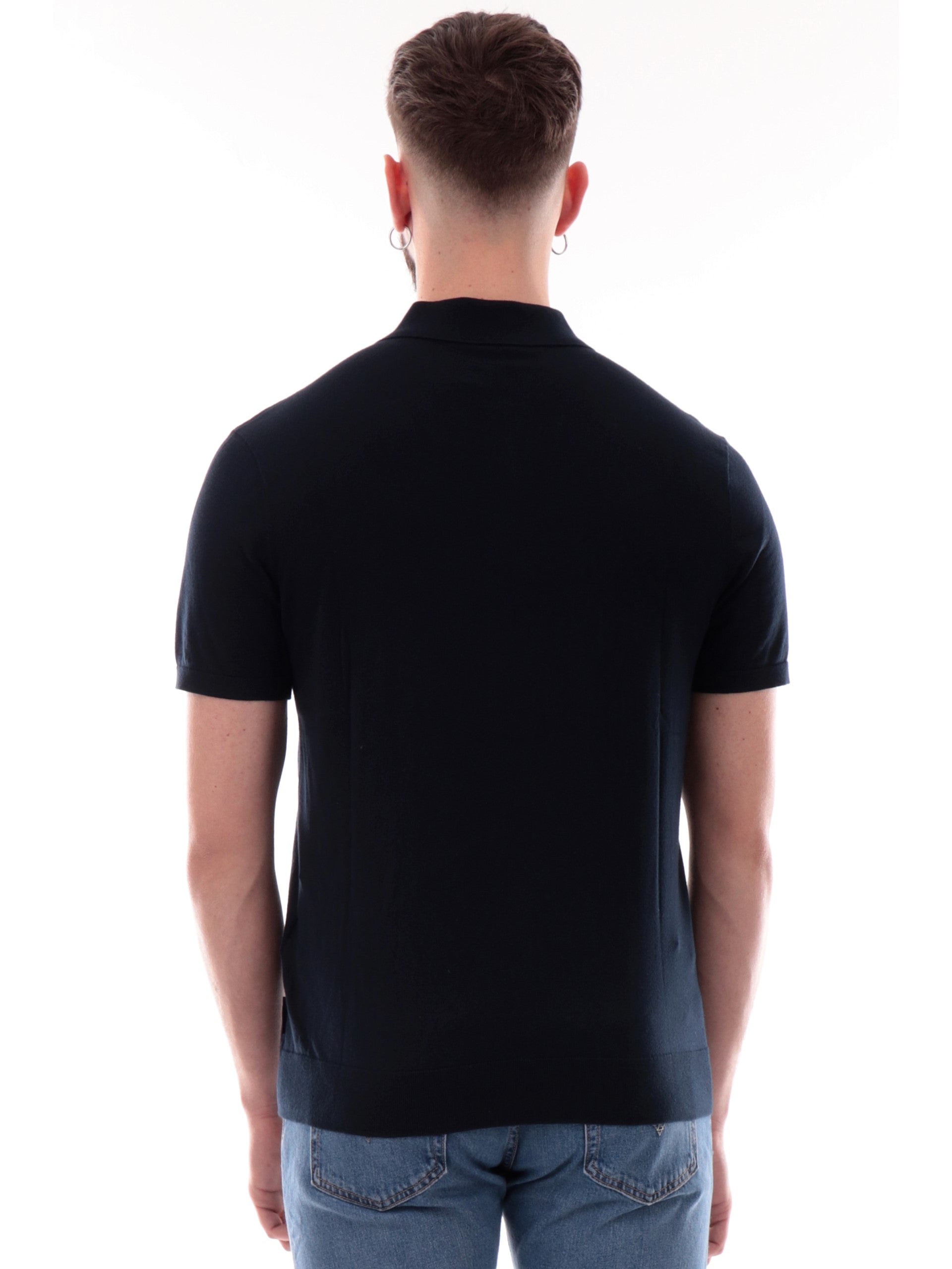 fb3a825f6f34350426bad0e46d6b2fbbc5e3f002