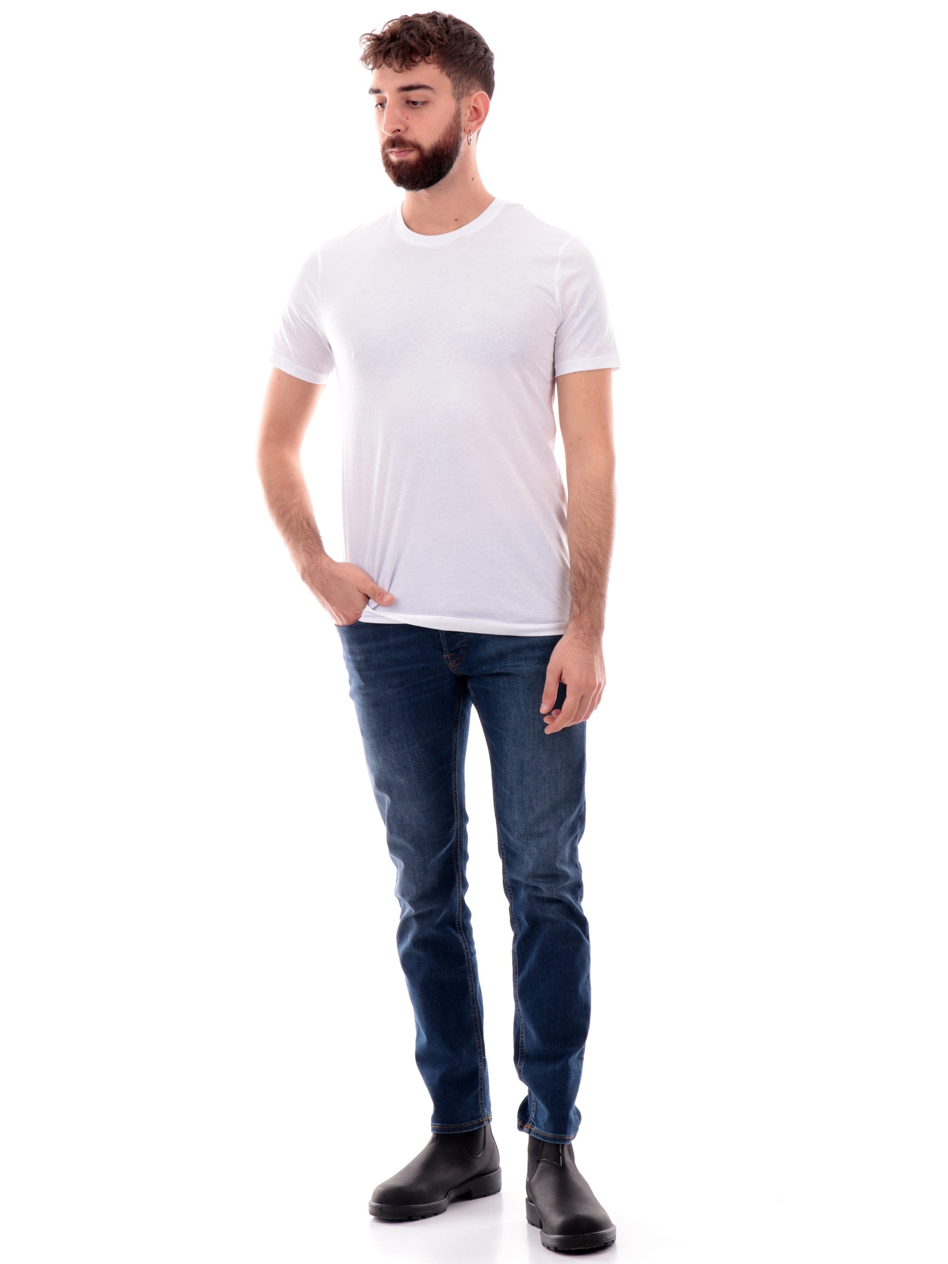 f4f4ee3723aa98bc69aa5e81cafd73876d22742d