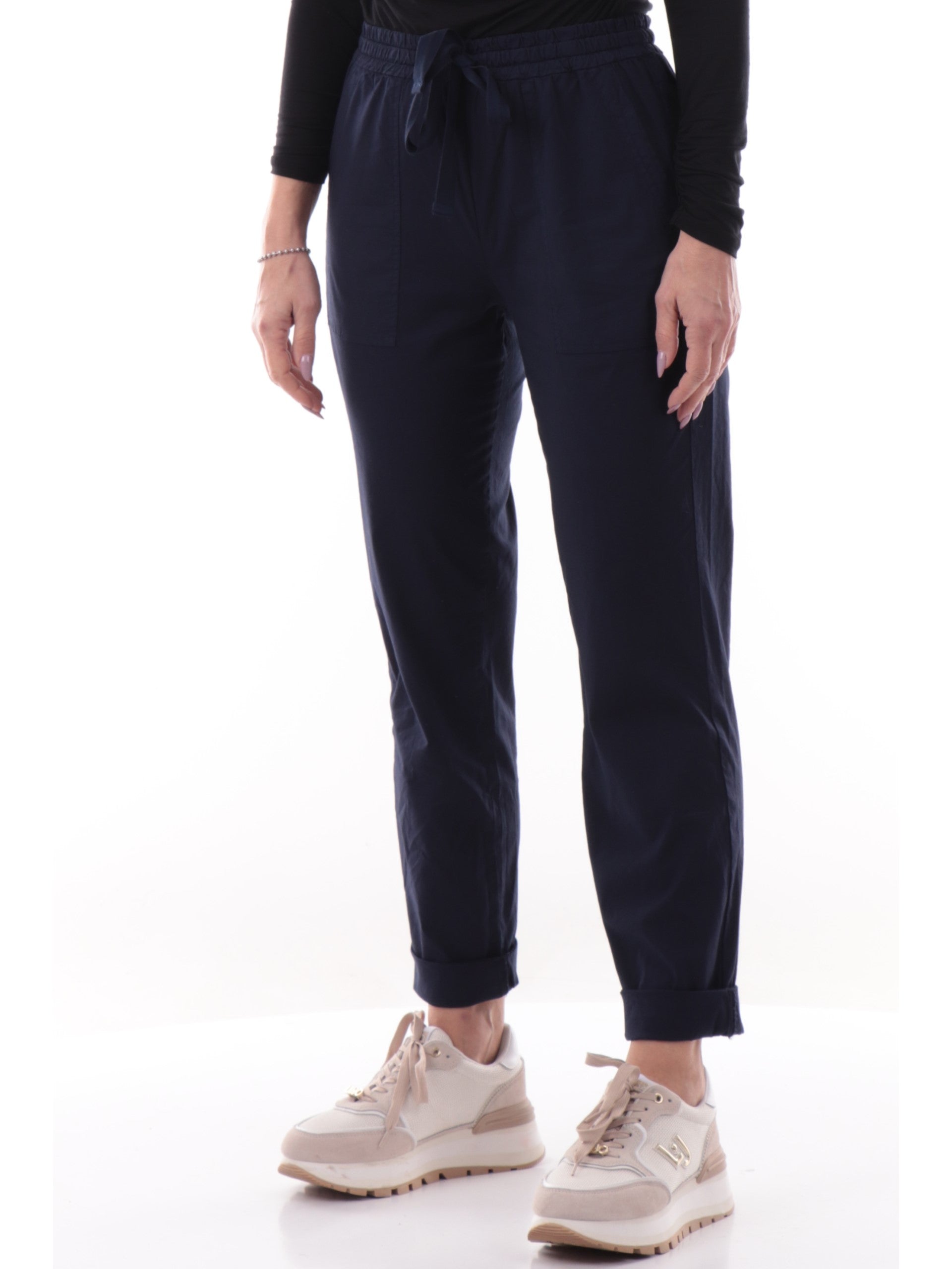 172ad1a0704a0324988652214cd9ece725d5899f