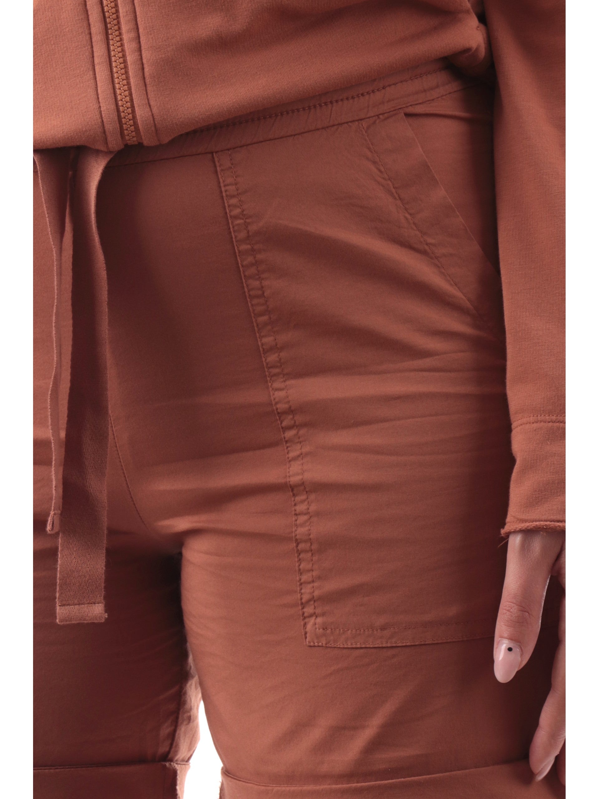 083db5a7eabbb166b64aa72aafc994456f031e83