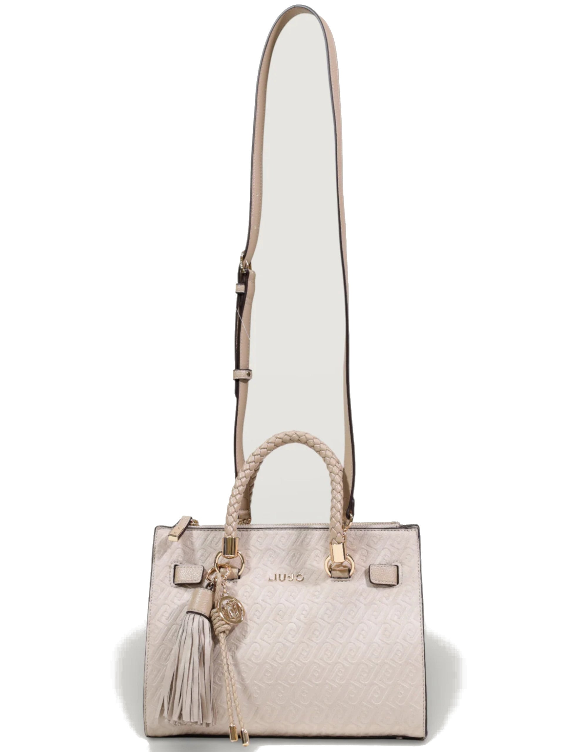 f6a5c9d29f3ac8768c8052b74a01a122999bb1a9