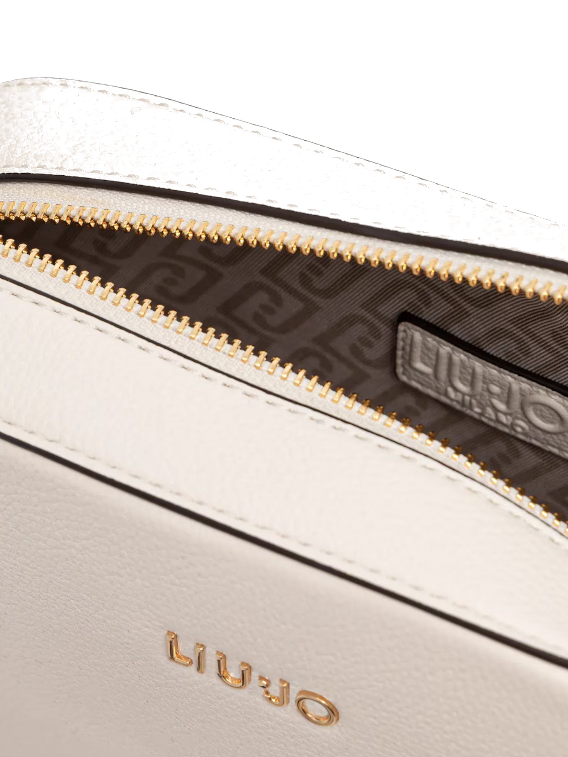 05043860b34193b528e0d1fb998d1e897e82df92