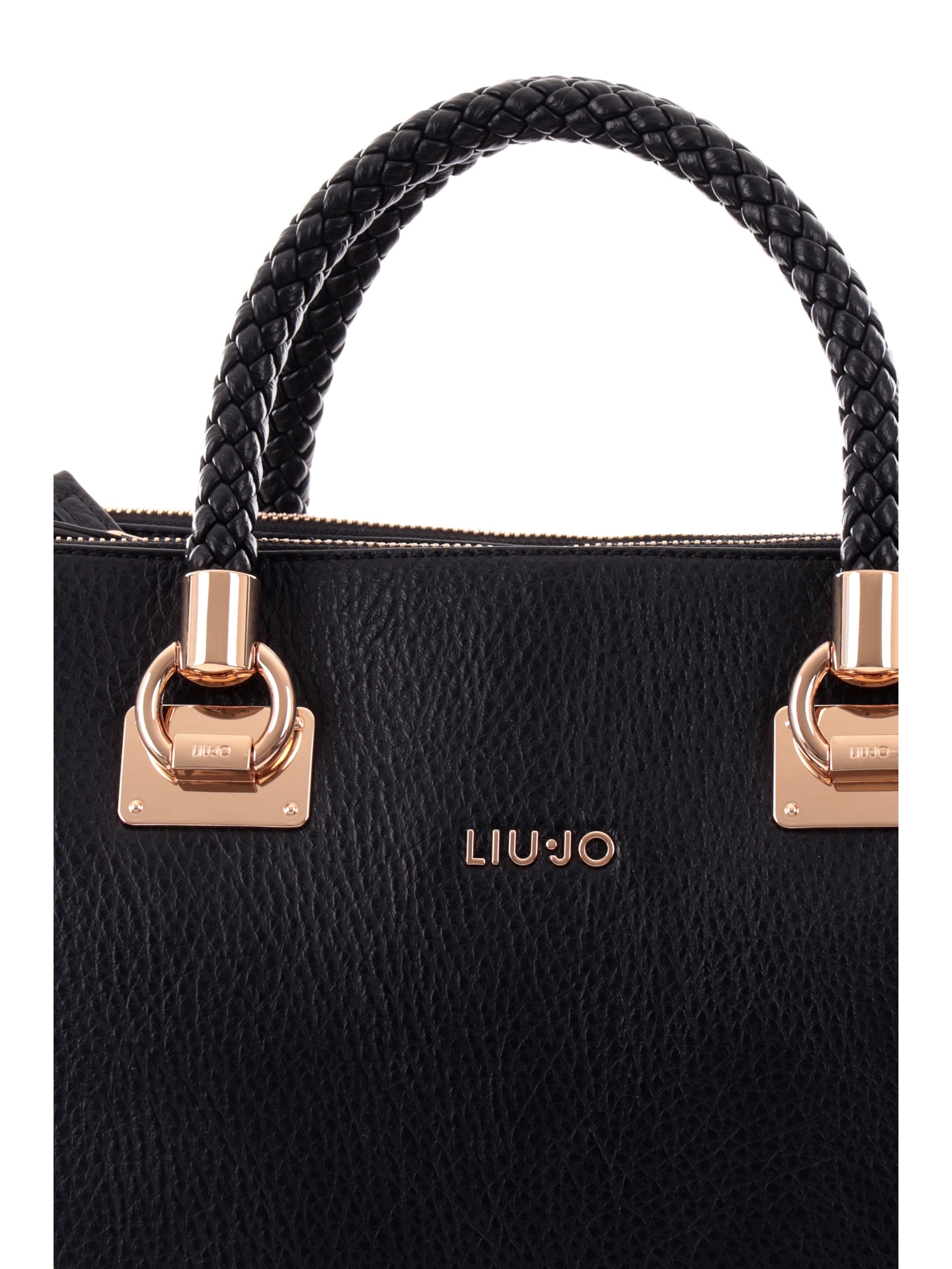 796e5f09ed78fdcfdccb9265426b98f03a0564d9