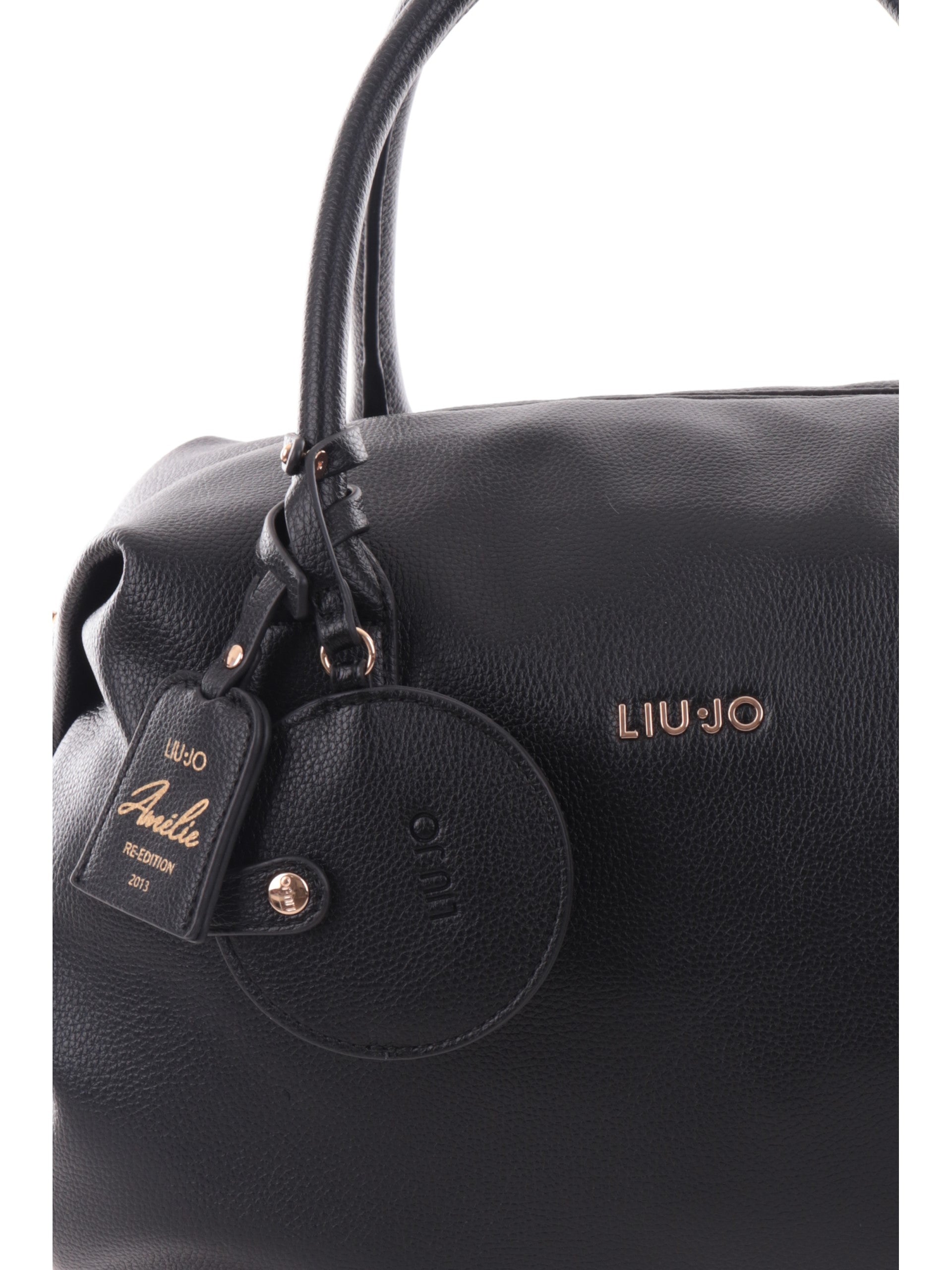 d94dc26be5746838fbb5b028bf92a64189c485da