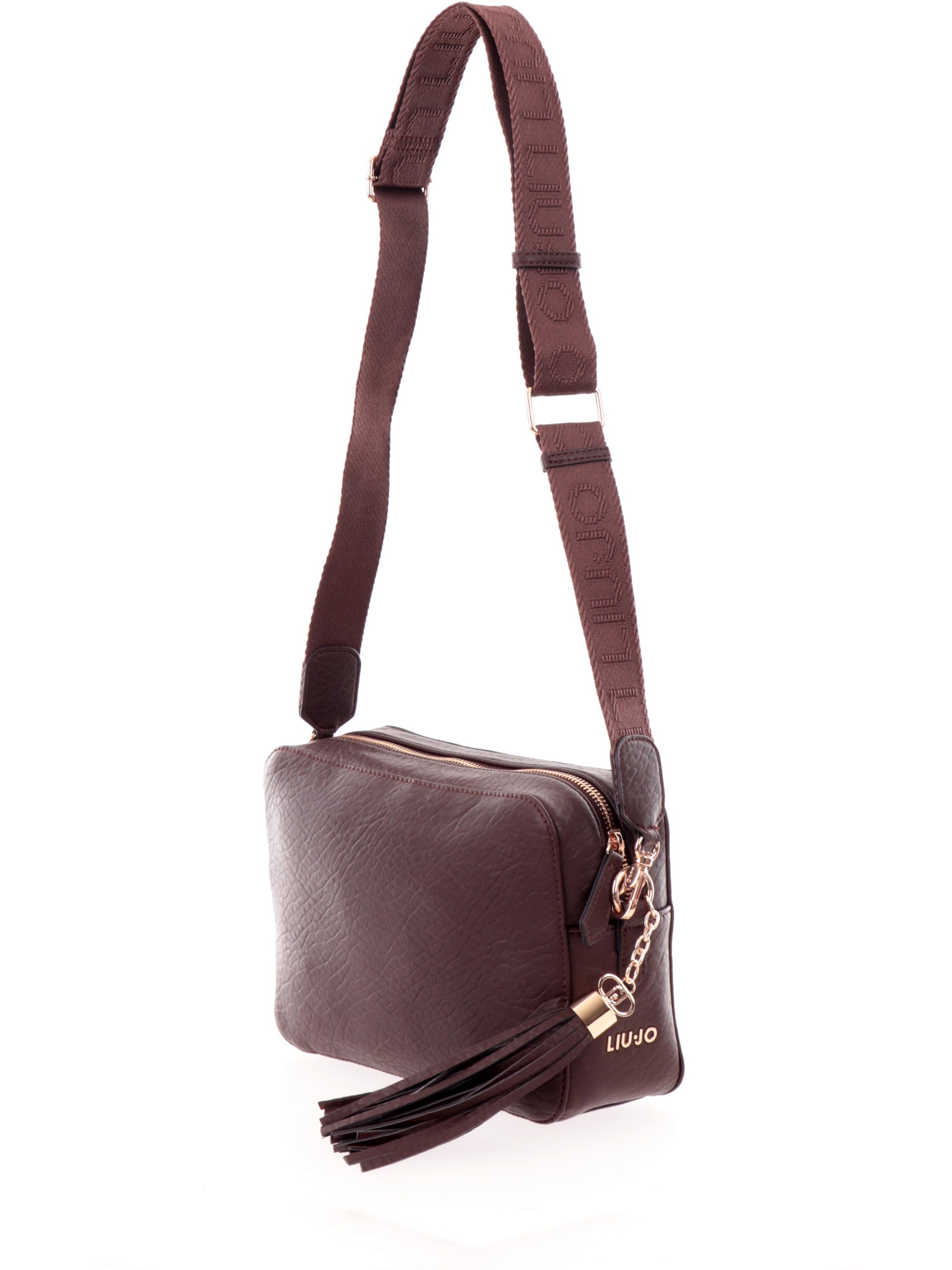 105ea88d8cbd4cb34f8d007b6940699669db2bde