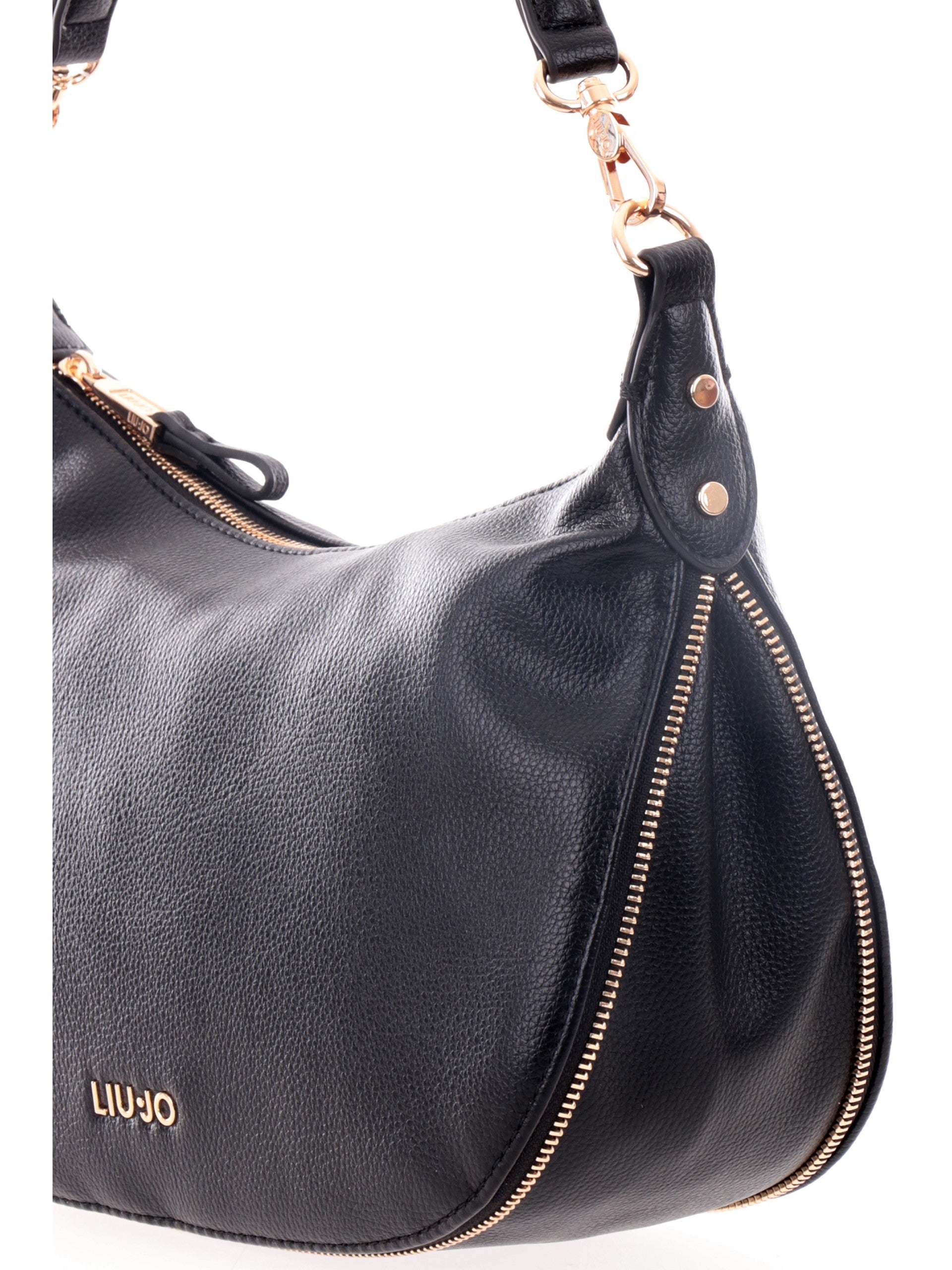 b7b2058d376616d3d30dcc61ef22dfa7a37ba917