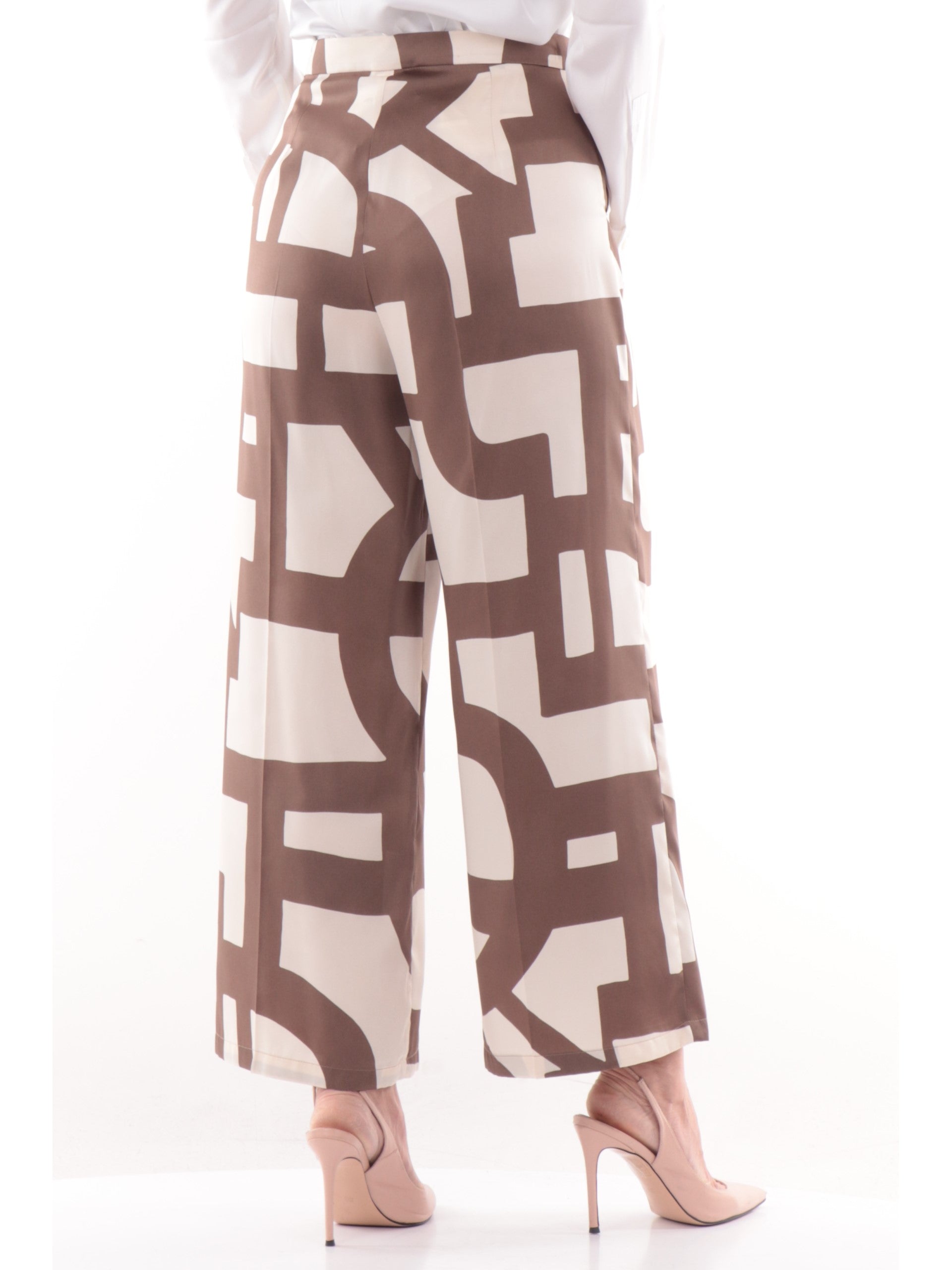 0e55fd19b5c0441f99795288dd6d8a47f538e558