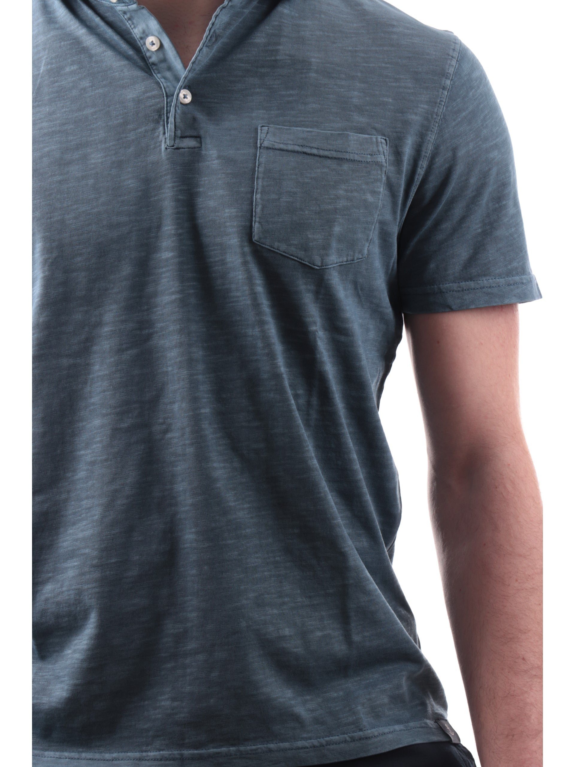 d69307999fc5e8c7245e9089b2e8c108ab983018