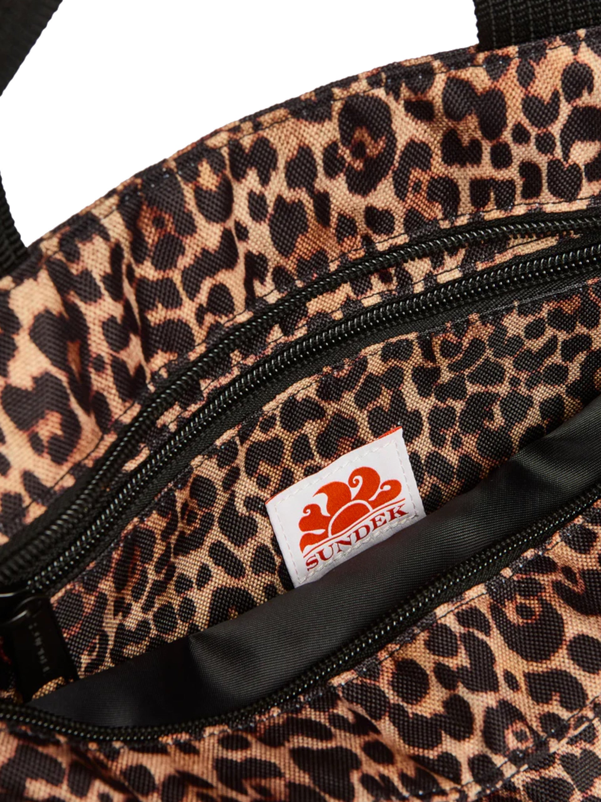 ef338d7d207ea38c2bb7e03542b4bb5fab4f9547