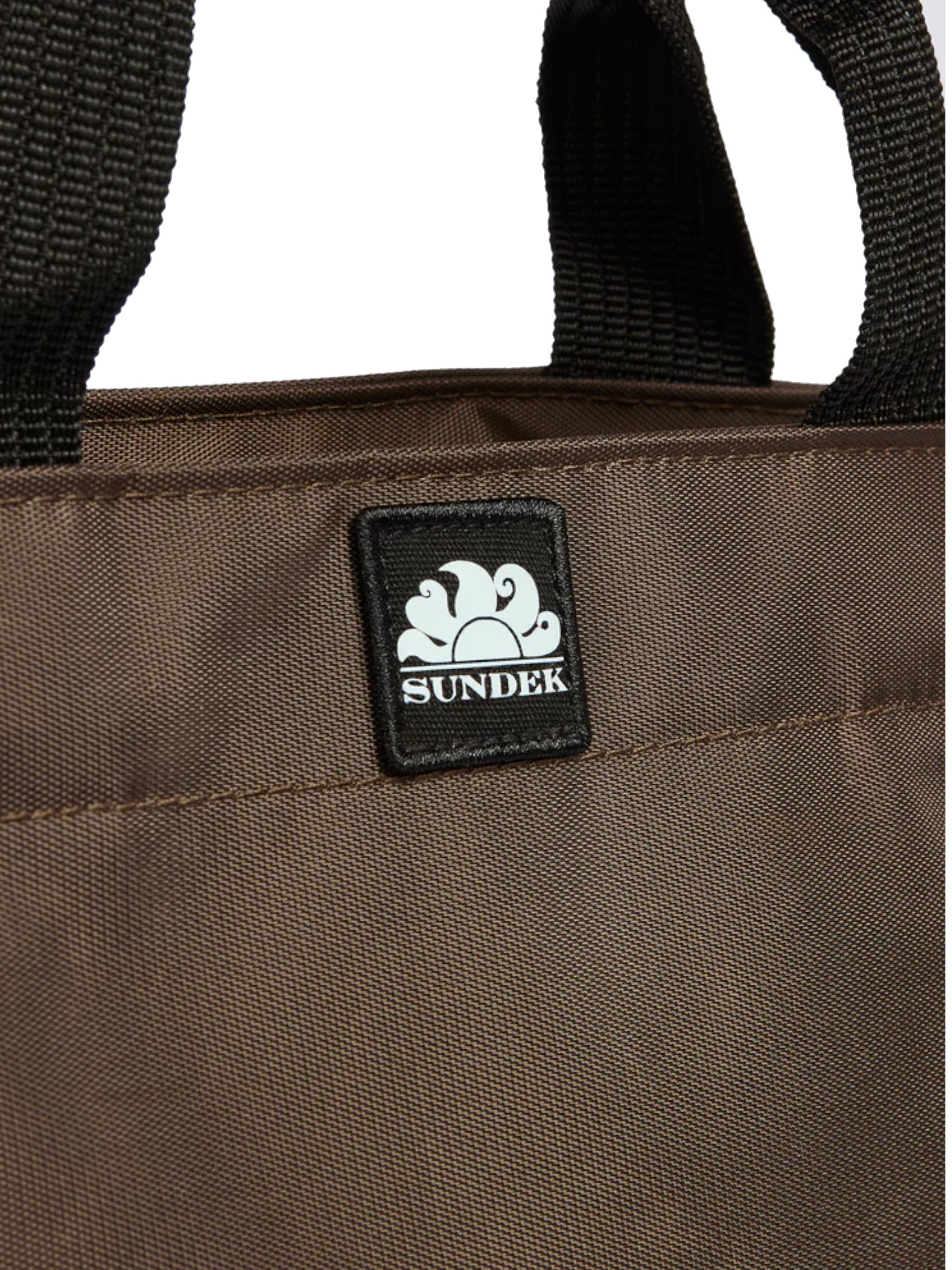 9f464fc123feab26de2a531e864f5f7748b81de3