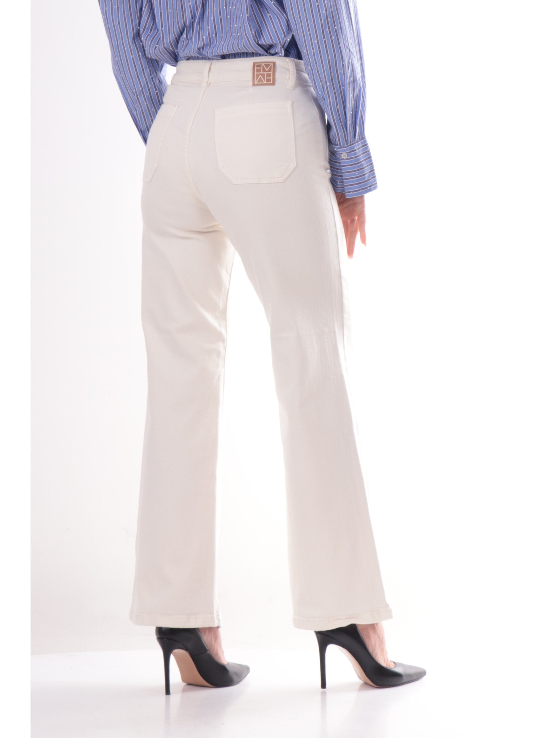 d2b45f9201ed5164b2ec0fef224339922419944e