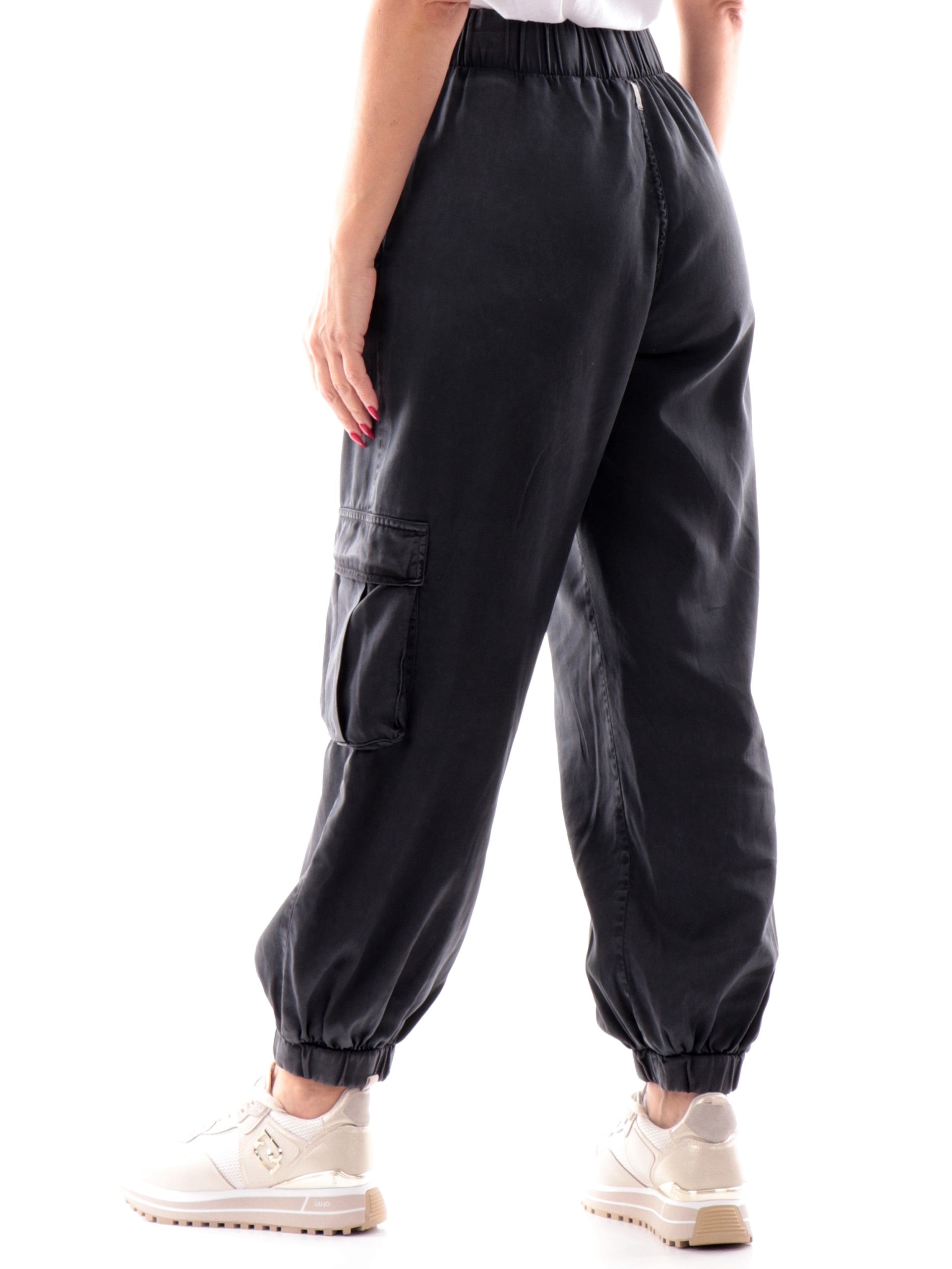 e5d621e5fadd66053386e8417e471202f356dc72