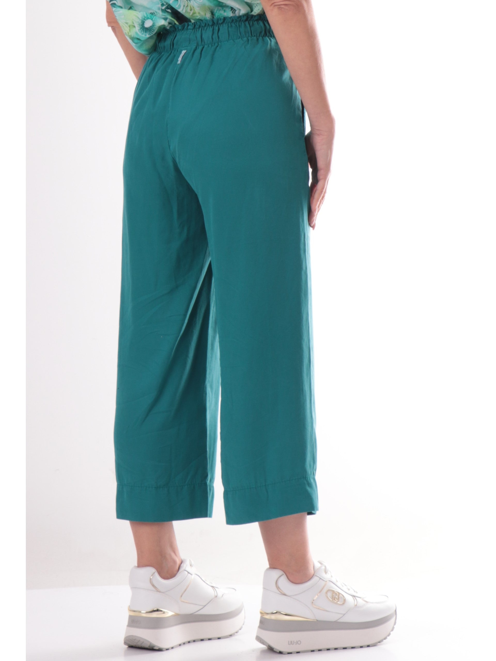 b42ff683ce949bce3a8661c522dadb388a3970c5