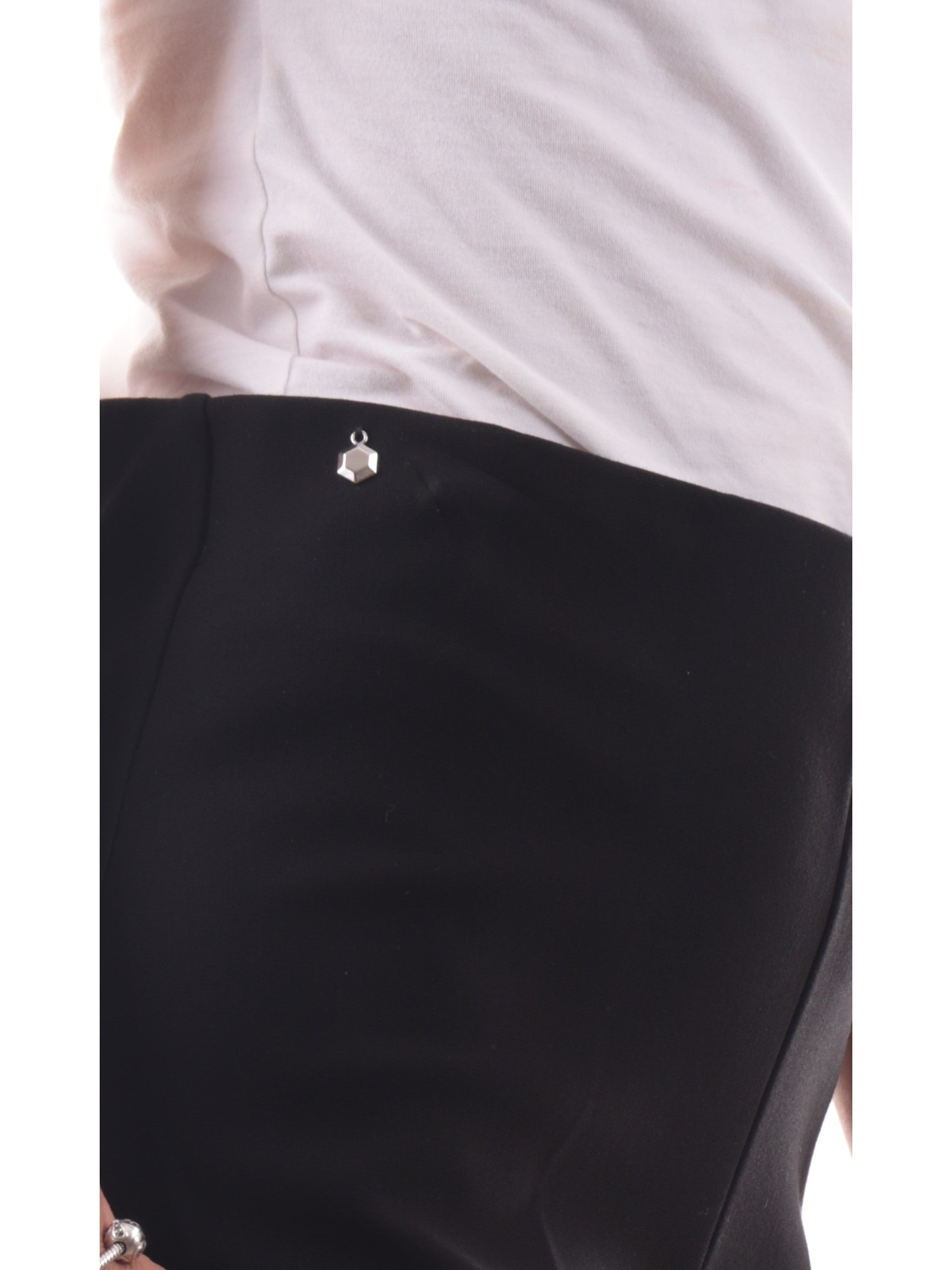 5a1149175aa72e97e568957791a60c35aca9e948