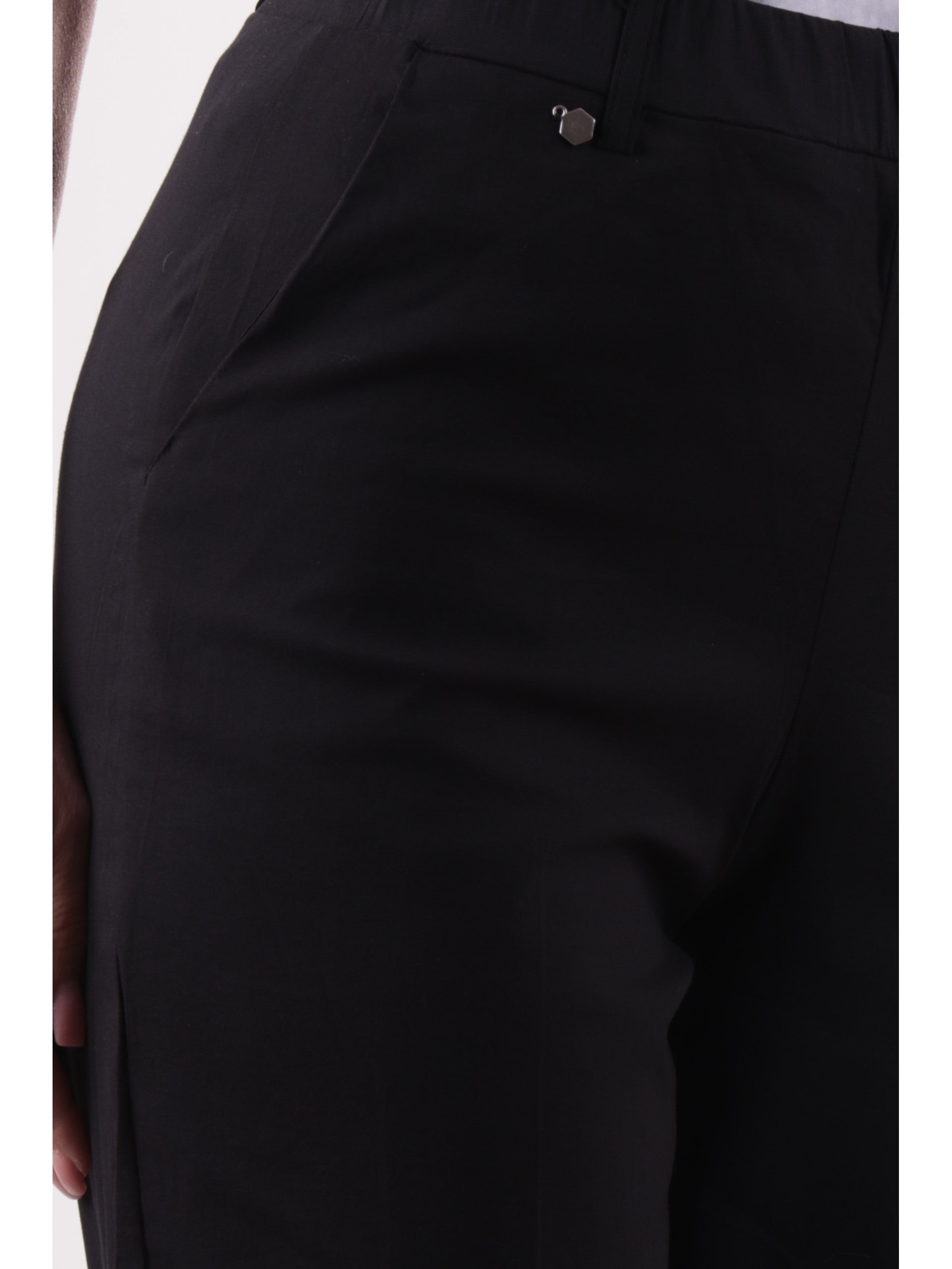 84543d27d987e90eeb254a1311f11dd5c0b1e910