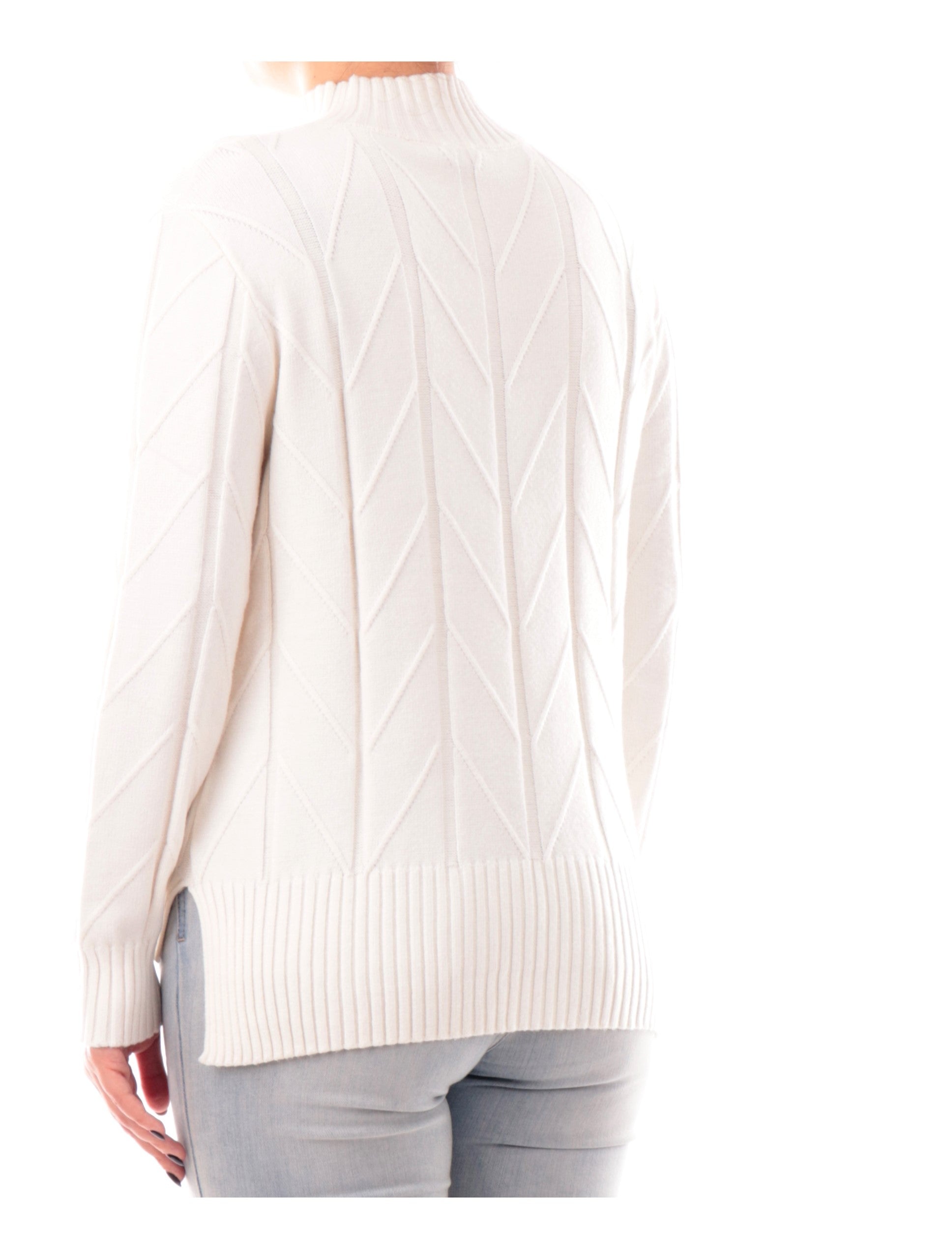 e934e1eec92eab484cda538a296e024c4743925f