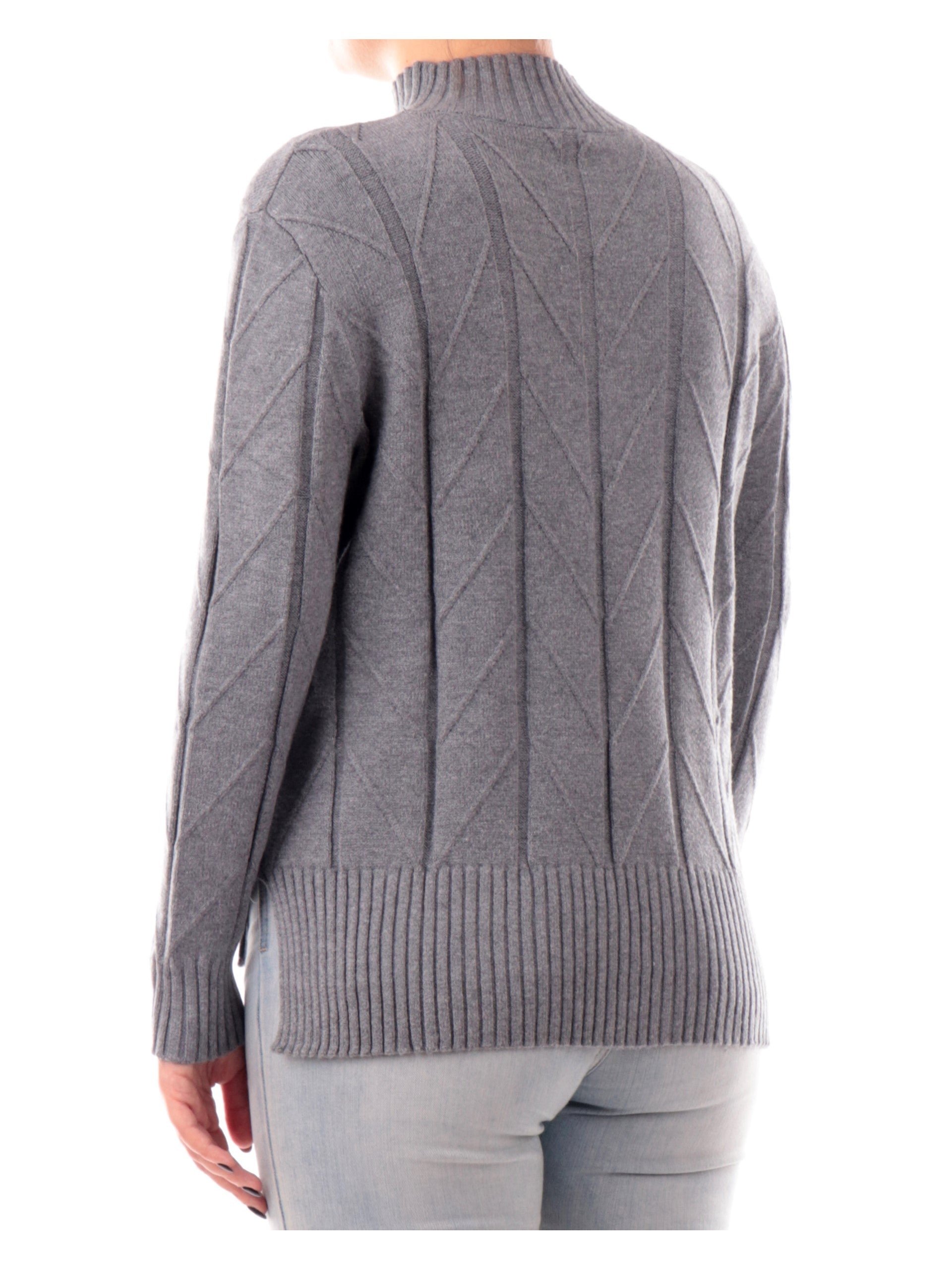 a2c0c1cbcae2edbf576223658be22cf00d280805