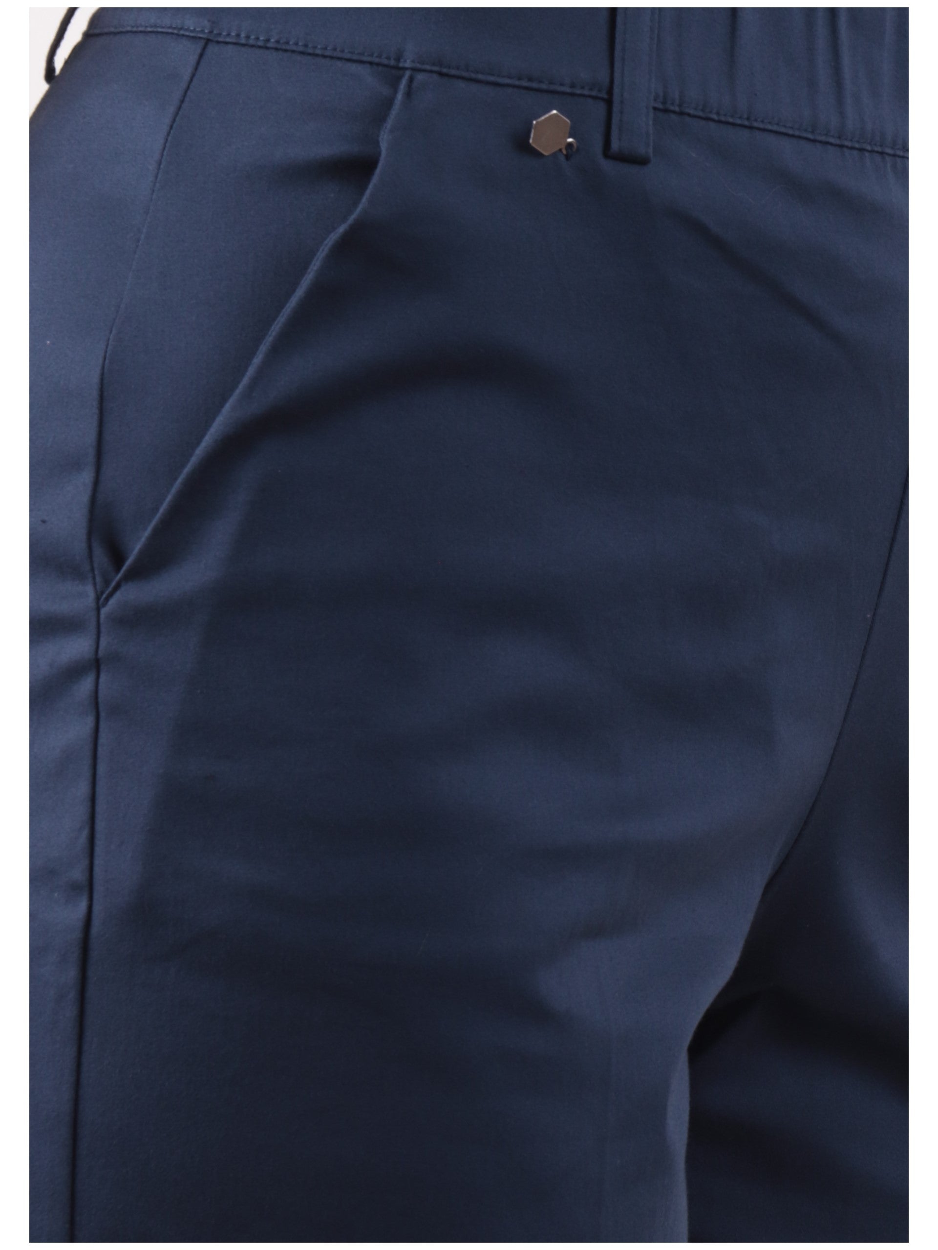 b2a07b909dd597ae101303b2600cf3745b2d8c08