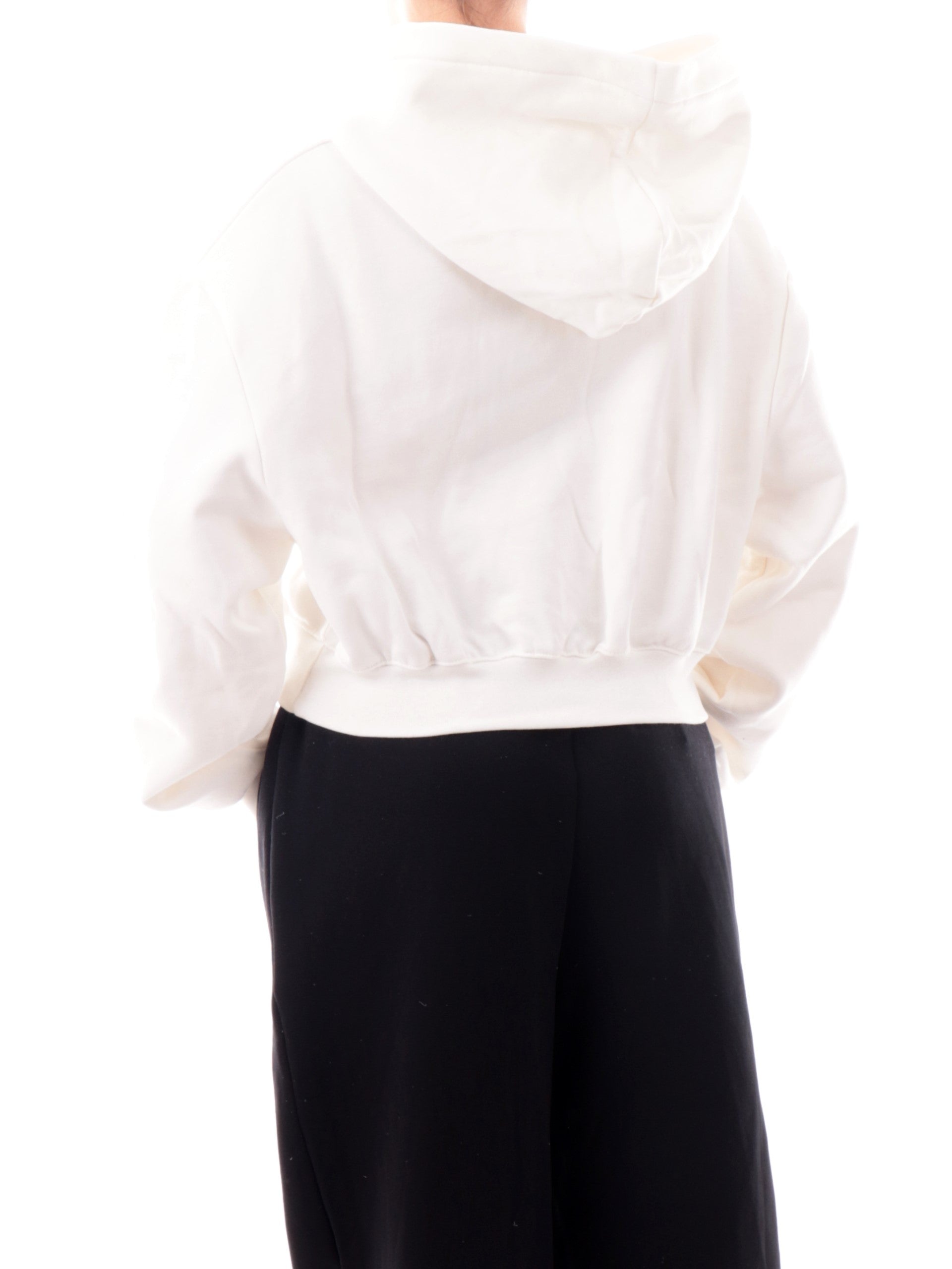 fcb9bf9ac080fd47cc8af28b93a429d74ba51f28