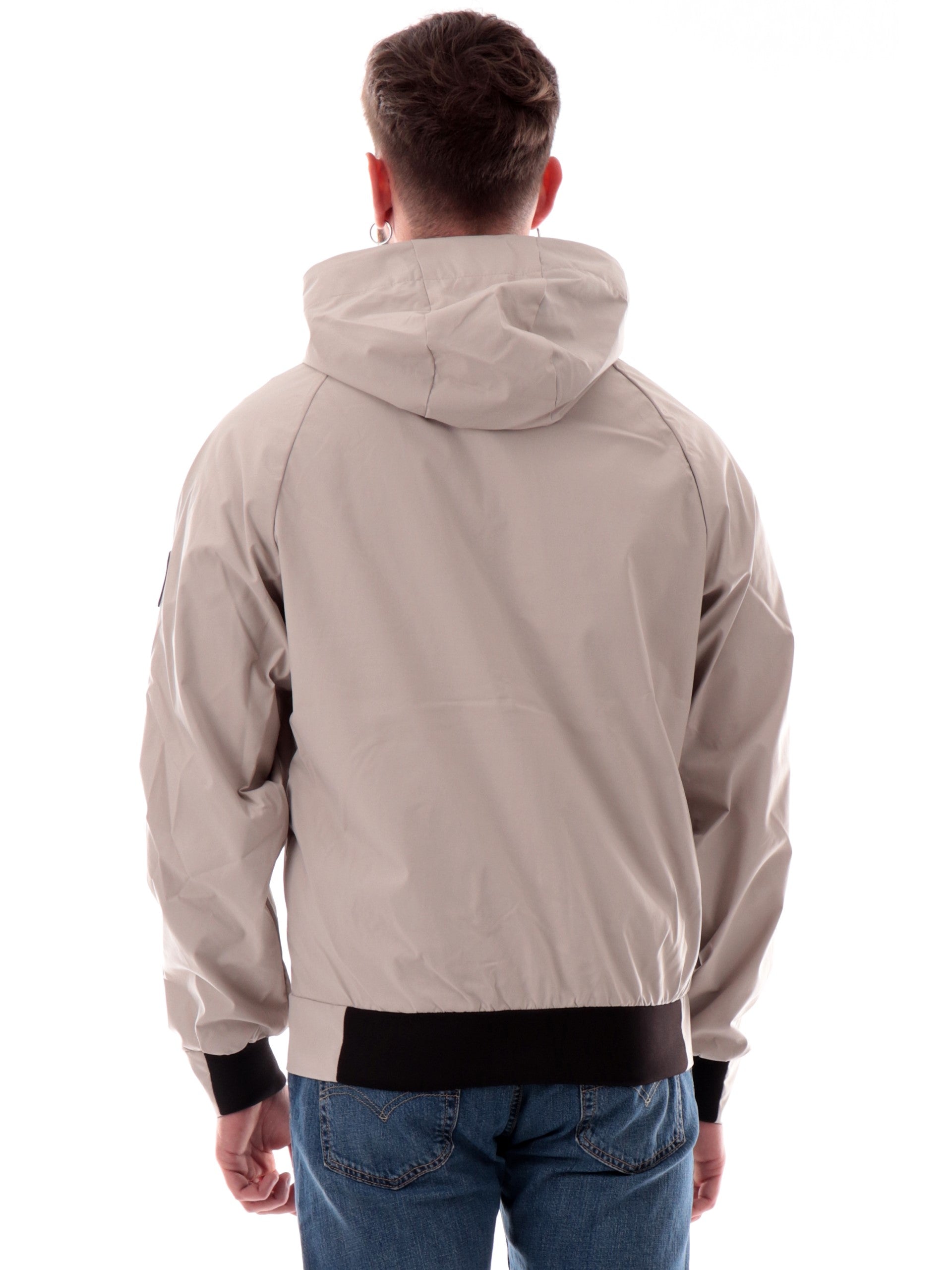 3b7d19185a55bc9b6a1925bbafb2aa78f4c38933