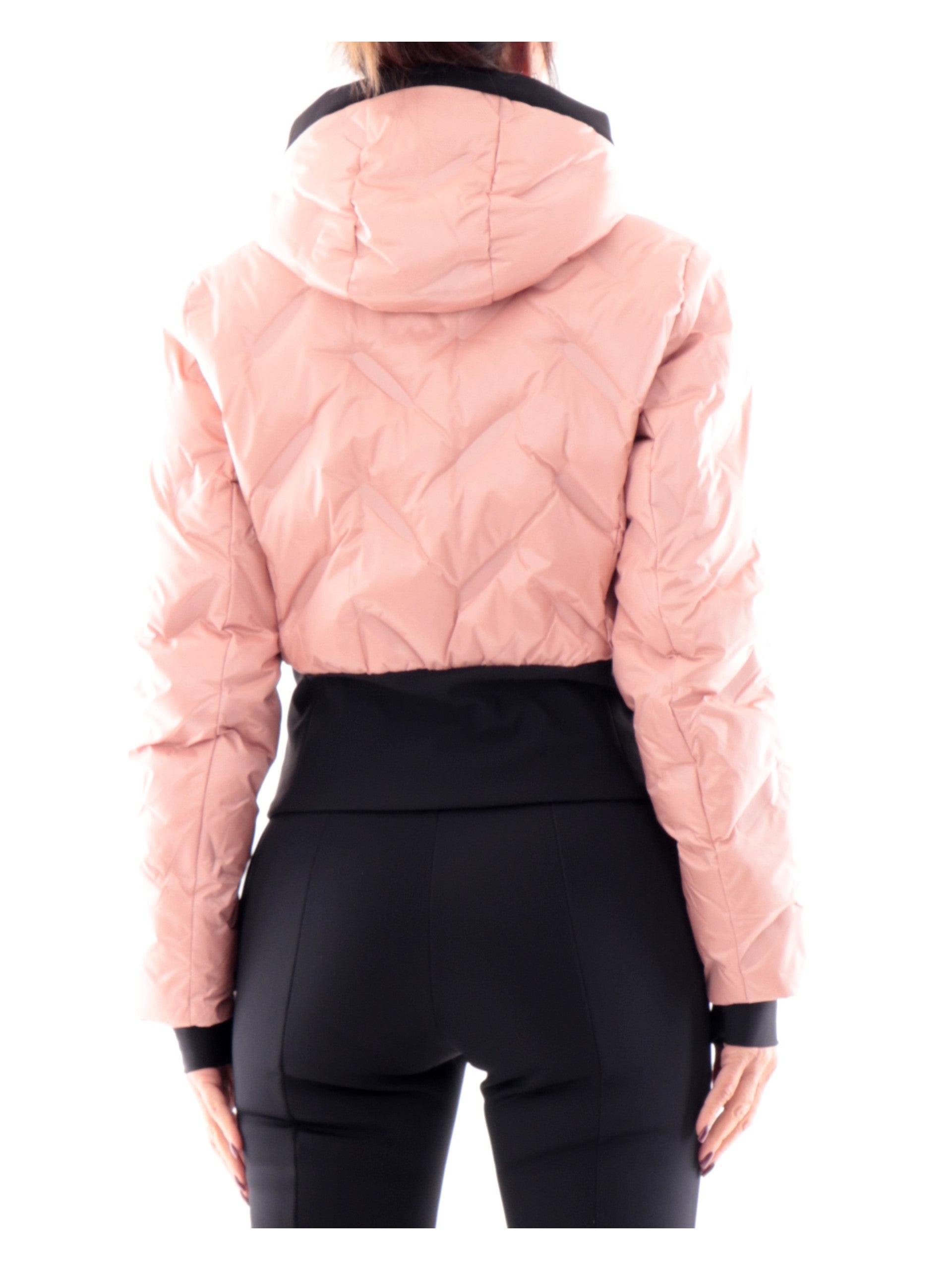 7a18574bc0803f9232342e45bdf398f2ce71d43a