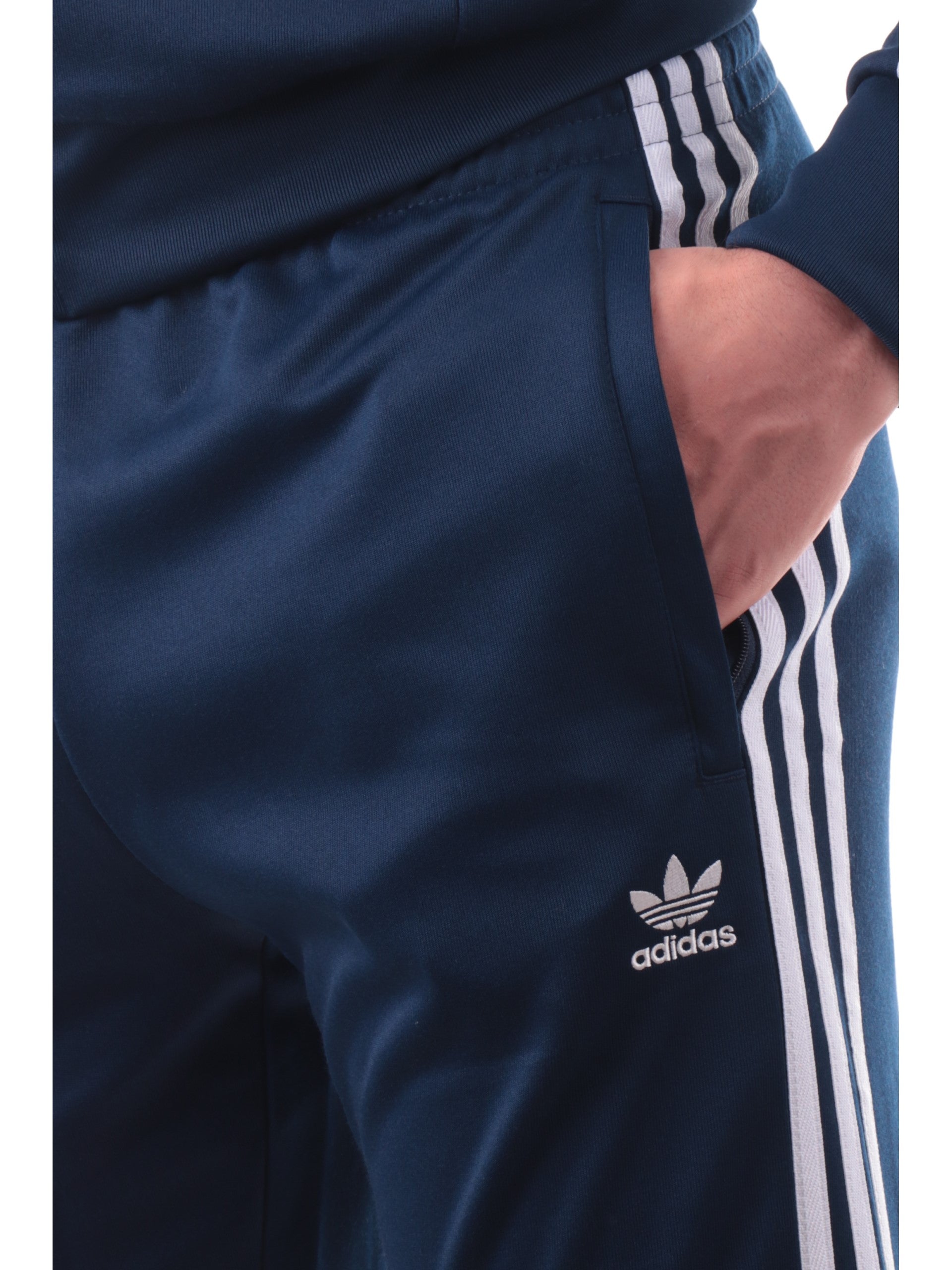 9752b357cc1e59e10227836f2e0ea8f0d6dd2a40