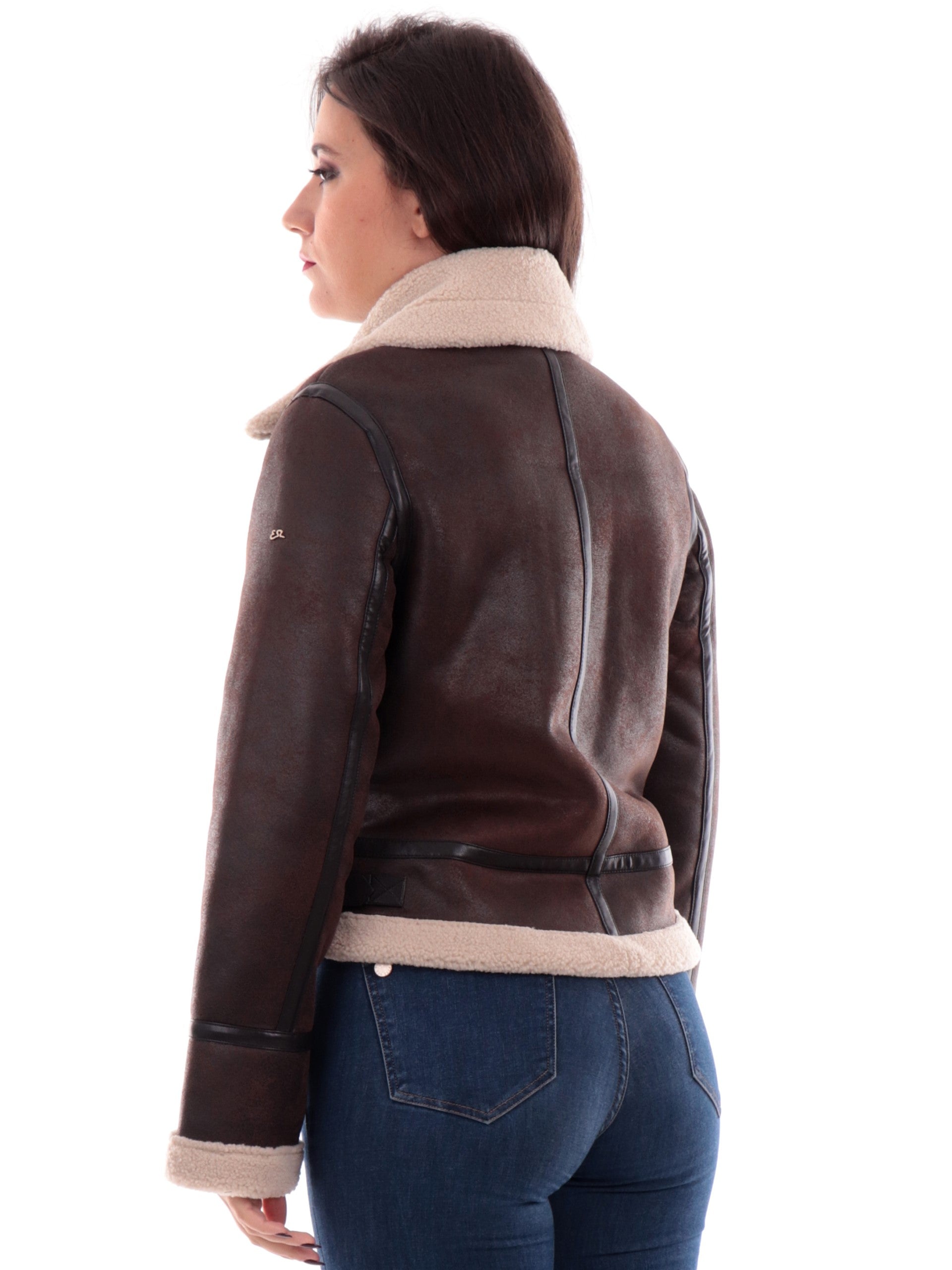 4f6c710d88acb4a40ab34070a7f0447b7c1e8056