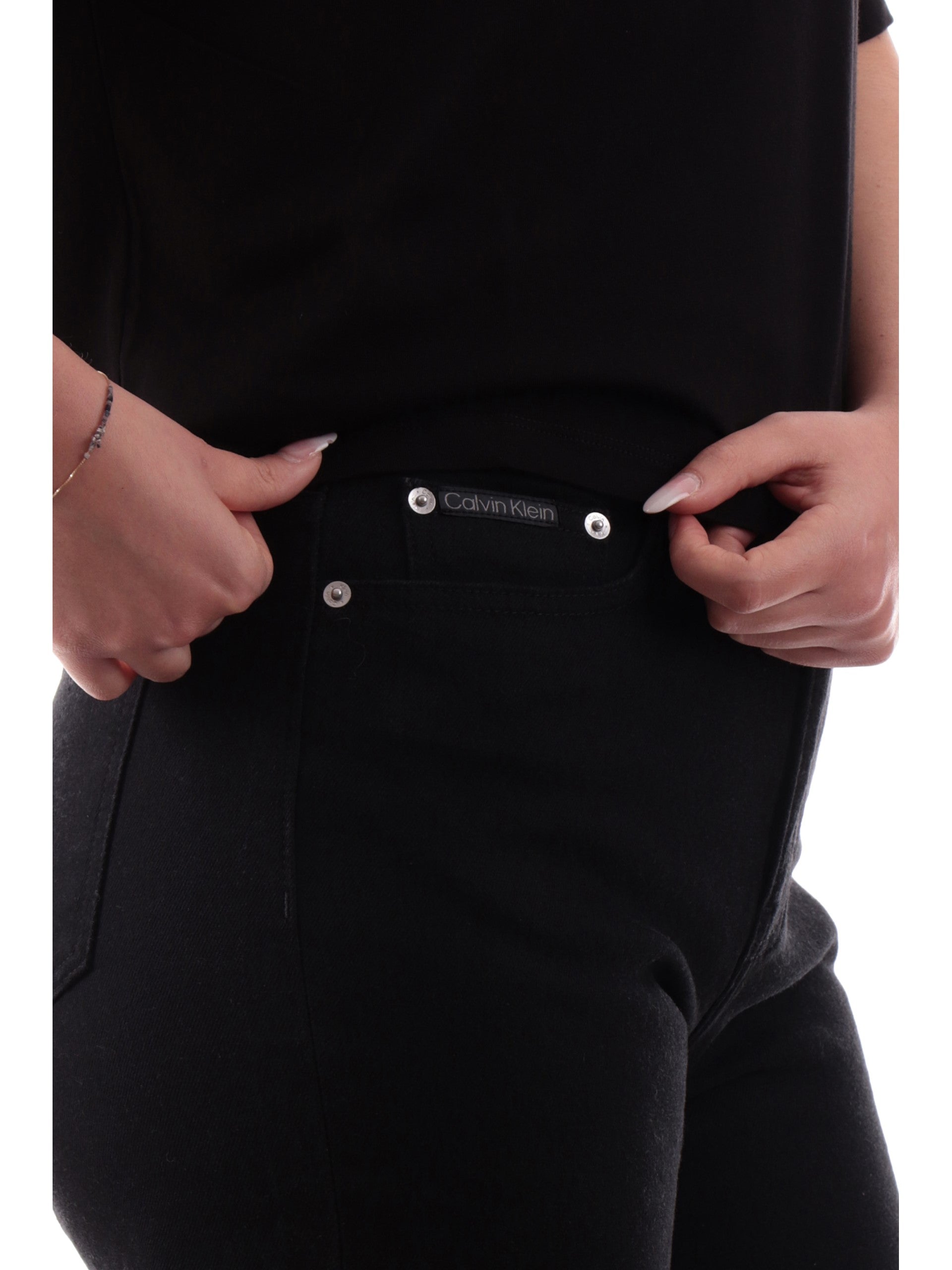 abe027879a556118bba9e81ba5eac7bcd9233e00