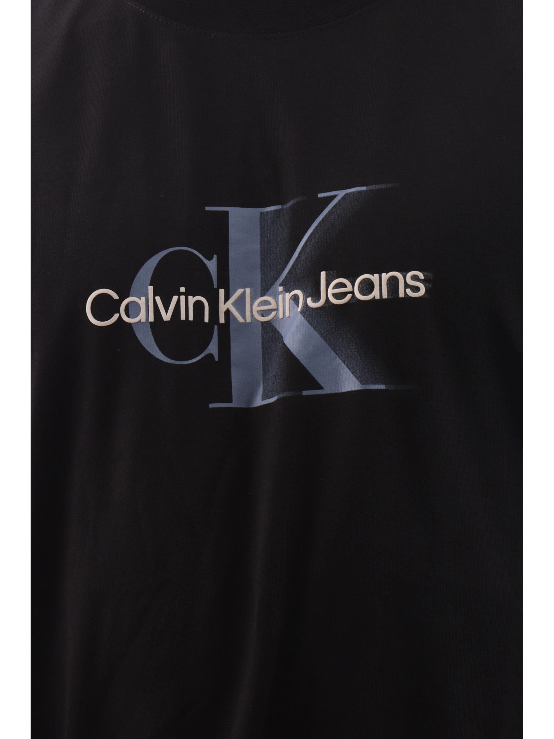 4ffe569d8e97e8cdb755ed6f1fb9f4eff4493797