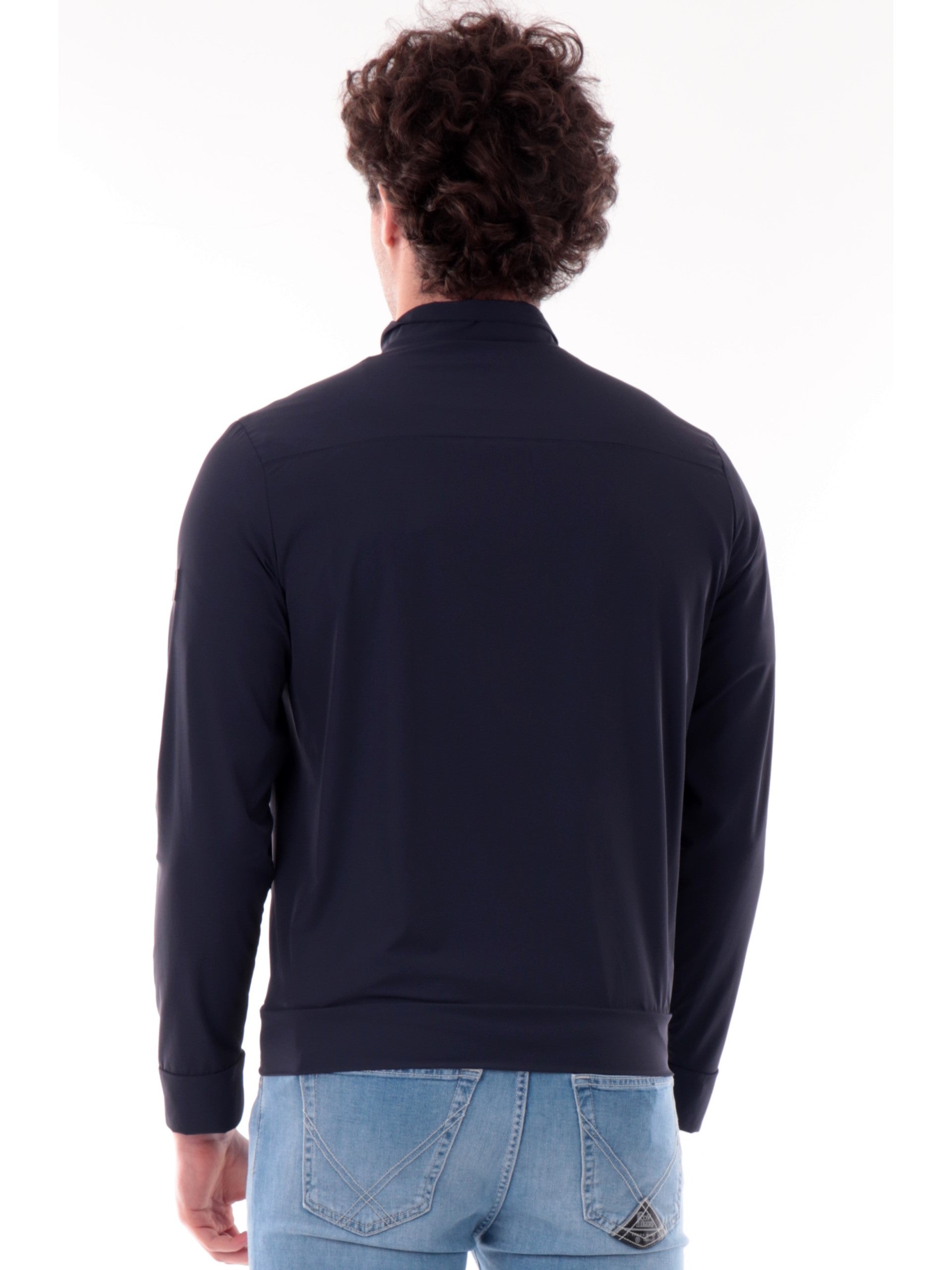 c8e52843ed5b3403dda72b3db94e250b76212400