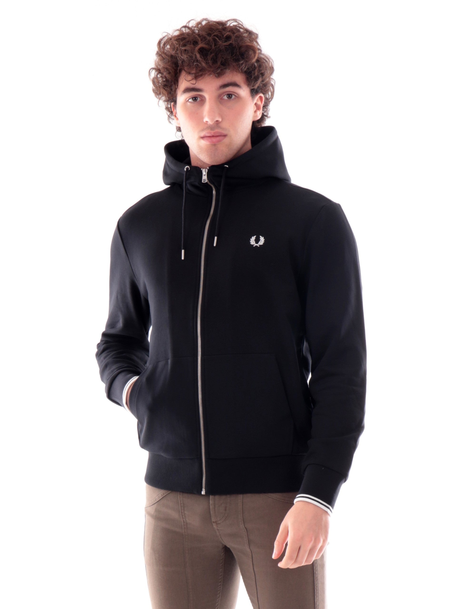 4130c5c85d2b1b6f96797de4ae89e5993ac01b25